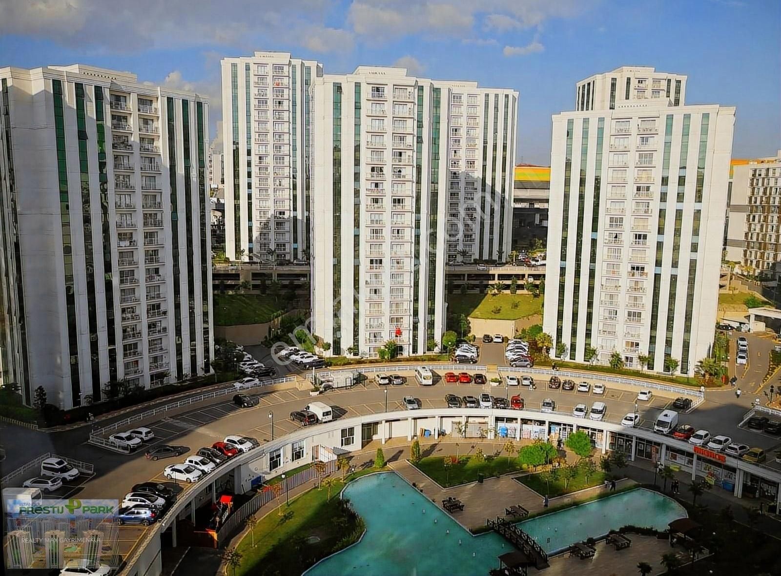 Küçükçekmece Fatih Satılık Residence PRESTIJ PARK EMLAK PRESTIJ PARK EVLERI 2+1HAVUZ CEPHE