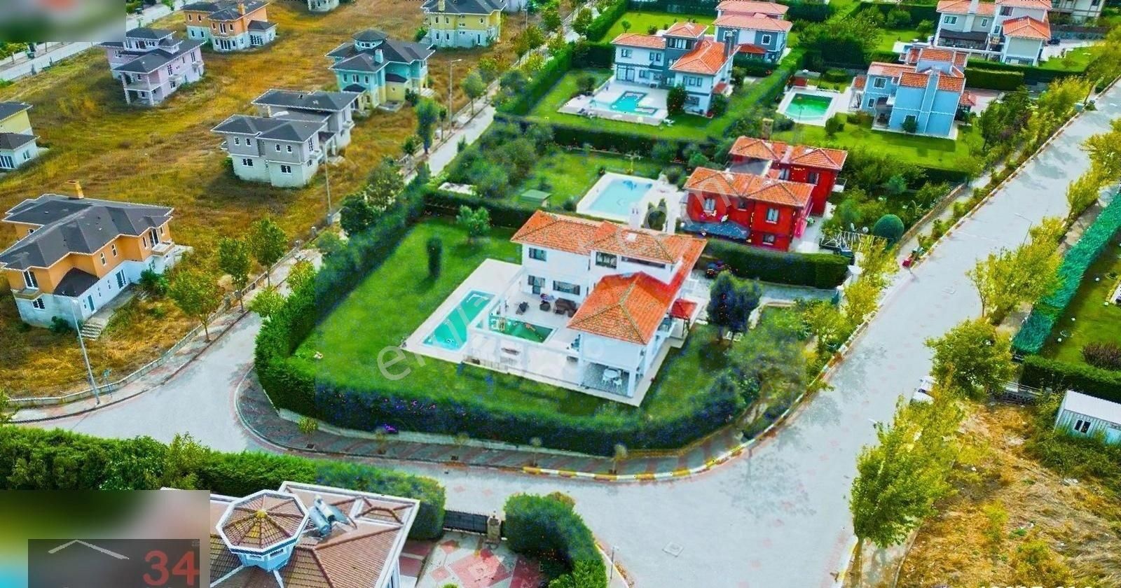 Tepekent L Tipi Oturuma Hazır Köşe Konumlu Satılık Müstakil Villa - Görsel 2