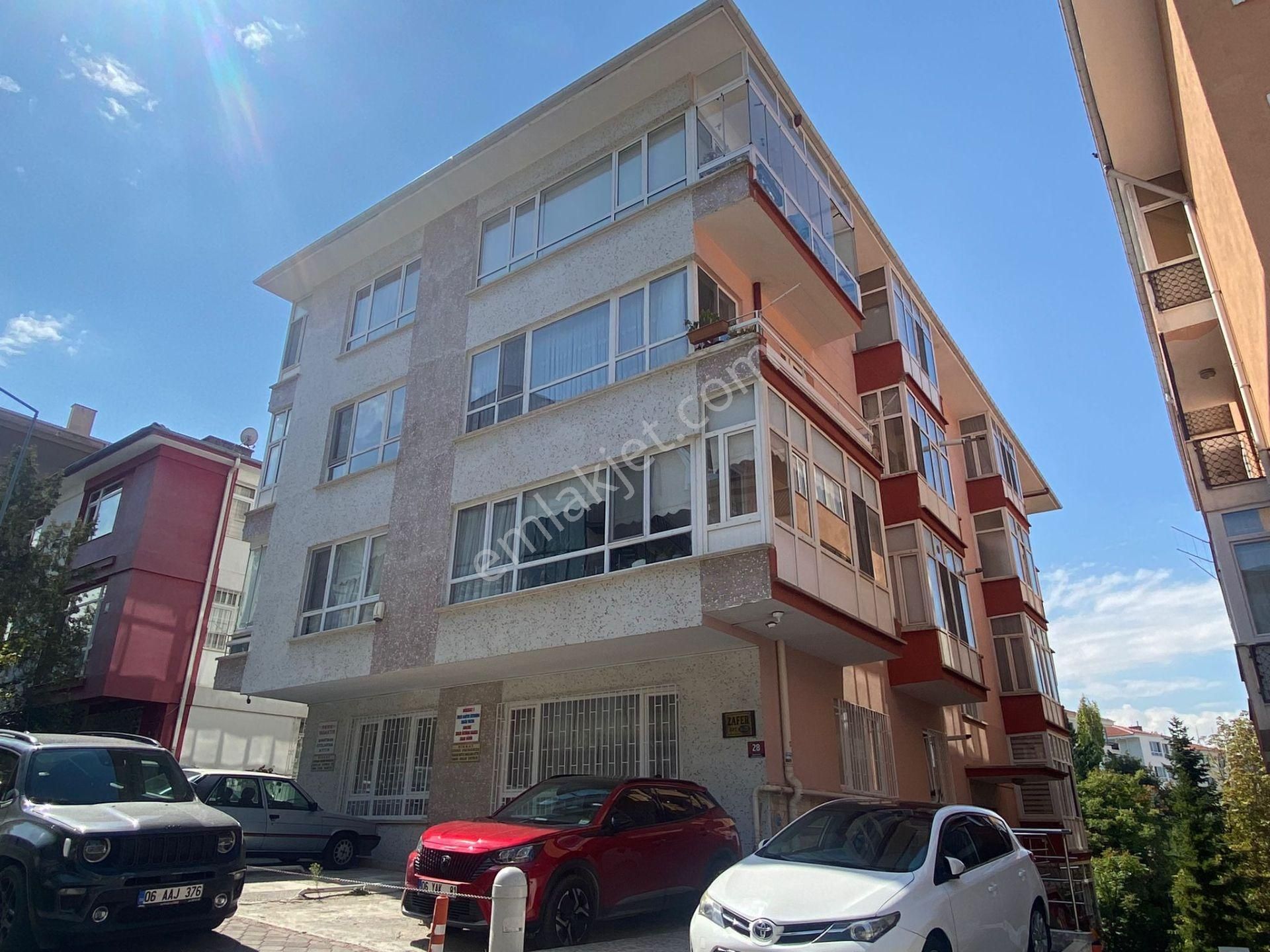 Çankaya Aziziye Kiralık Apartman Dairesi  HOŞDERE YAKINI PİYADE SOKAK'TA ULAŞIMI KOLAY, BAHÇE ÇIKIŞLI OFİS