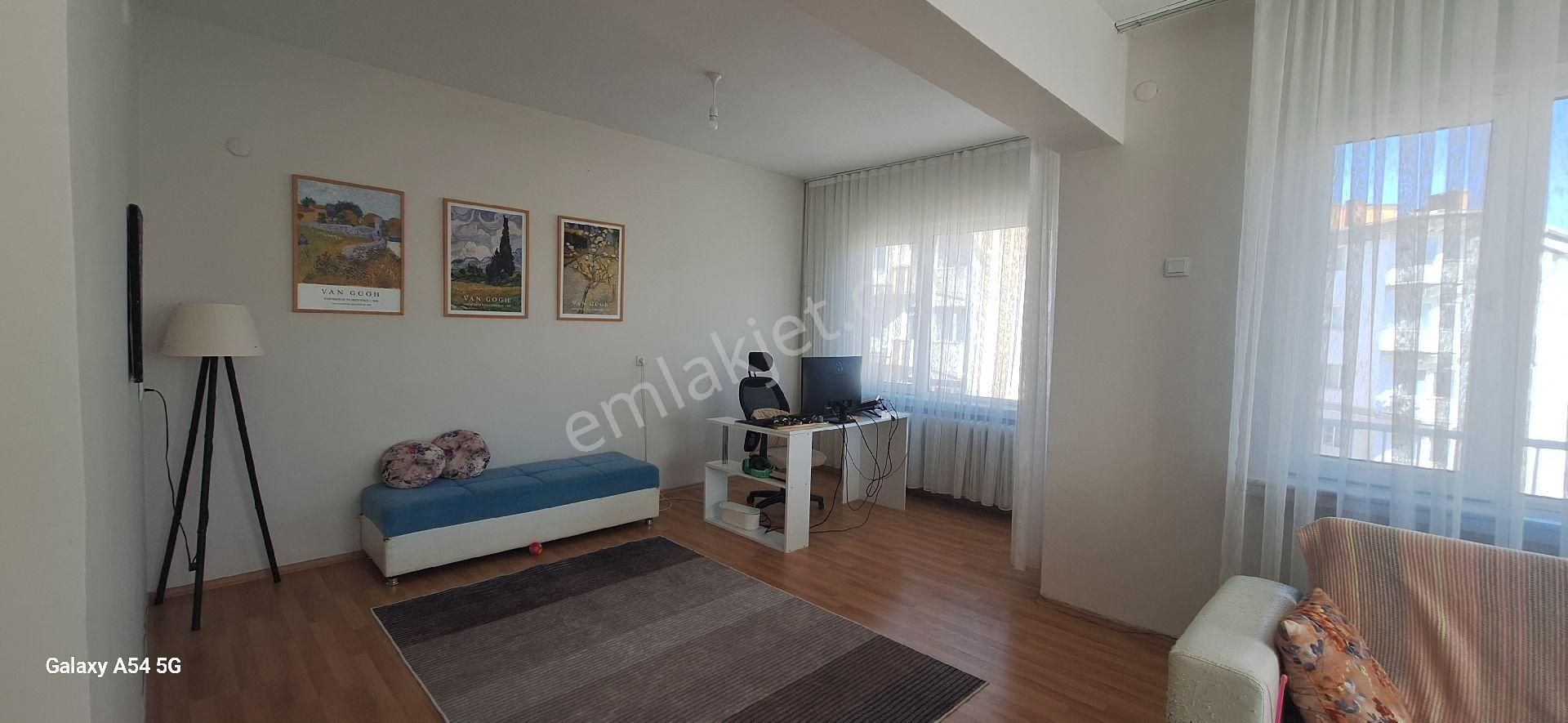 Odunpazarı Akarbaşı Kiralık Daire ŞAHİNTEPESİ'NDEN ESKİŞEHİR AKARBAŞI MERKEZDE KİRALİK 2+1 DAİRE