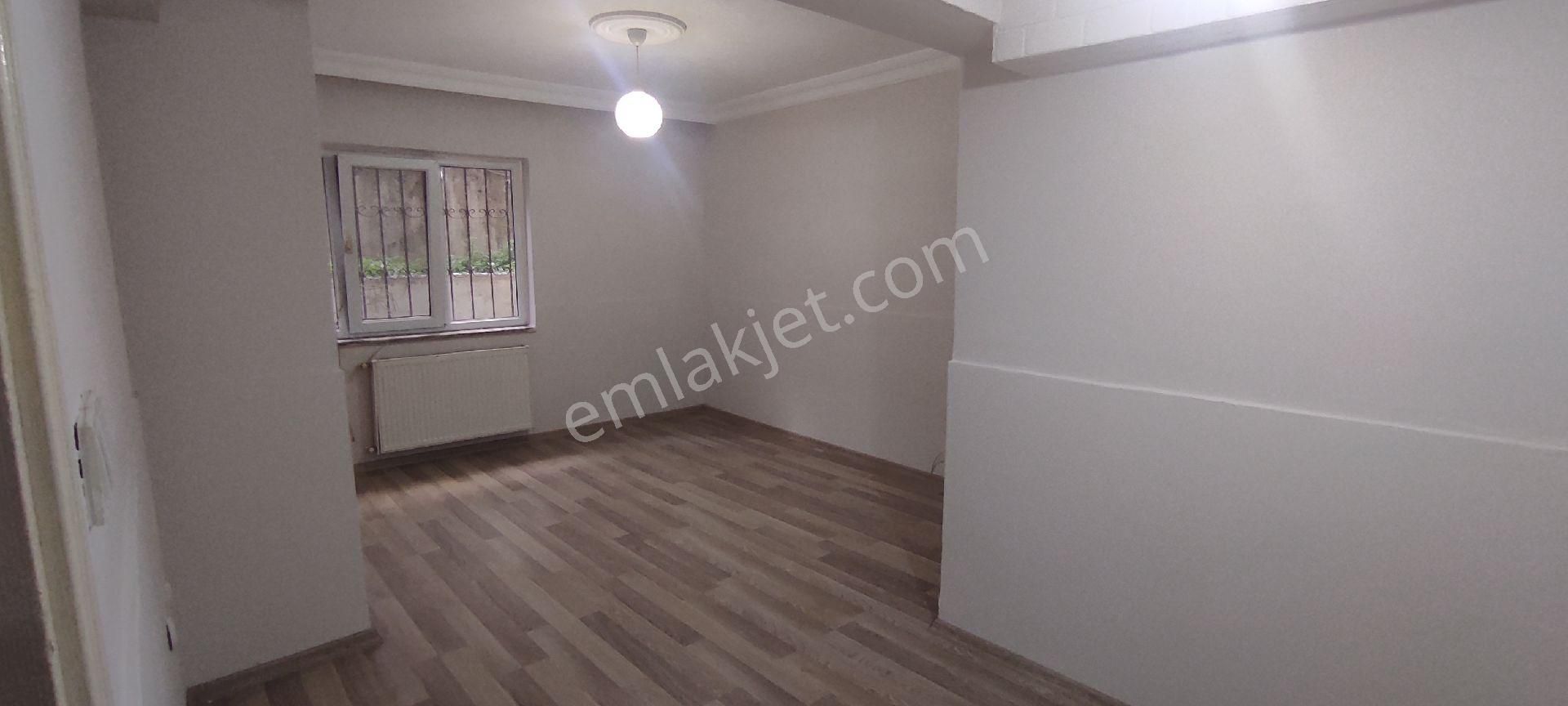 Üsküdar Bulgurlu Kiralık Daire Bulgurluda Kullanışlı Ebeveyn Banyolu 2+1 Kiralık Bahçe Katı