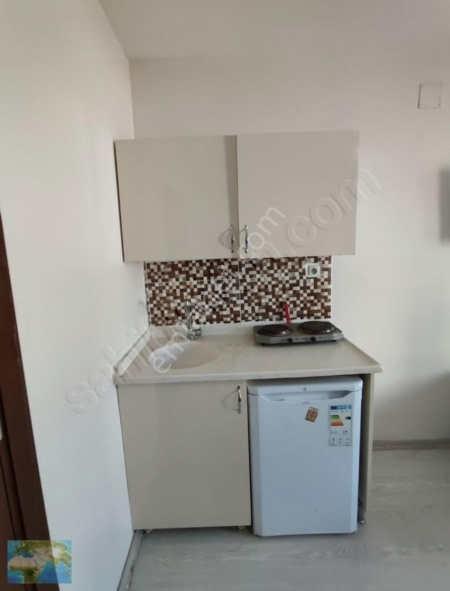 Seyhan Yeşilyurt Kiralık Daire Duygu Cafe Arkası Kapalı Pazar Civarı Eşyalı Kiralık 1+0 Stüdyo