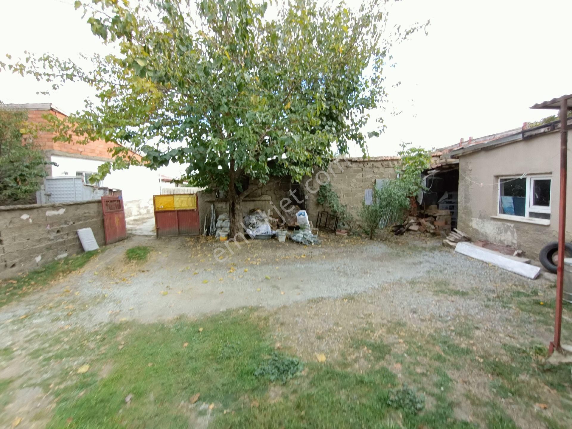 Tunçez Gm Bahçeli Satılık Dubleks Müstakil 310 M2 Arsa İçinde - Görsel 11