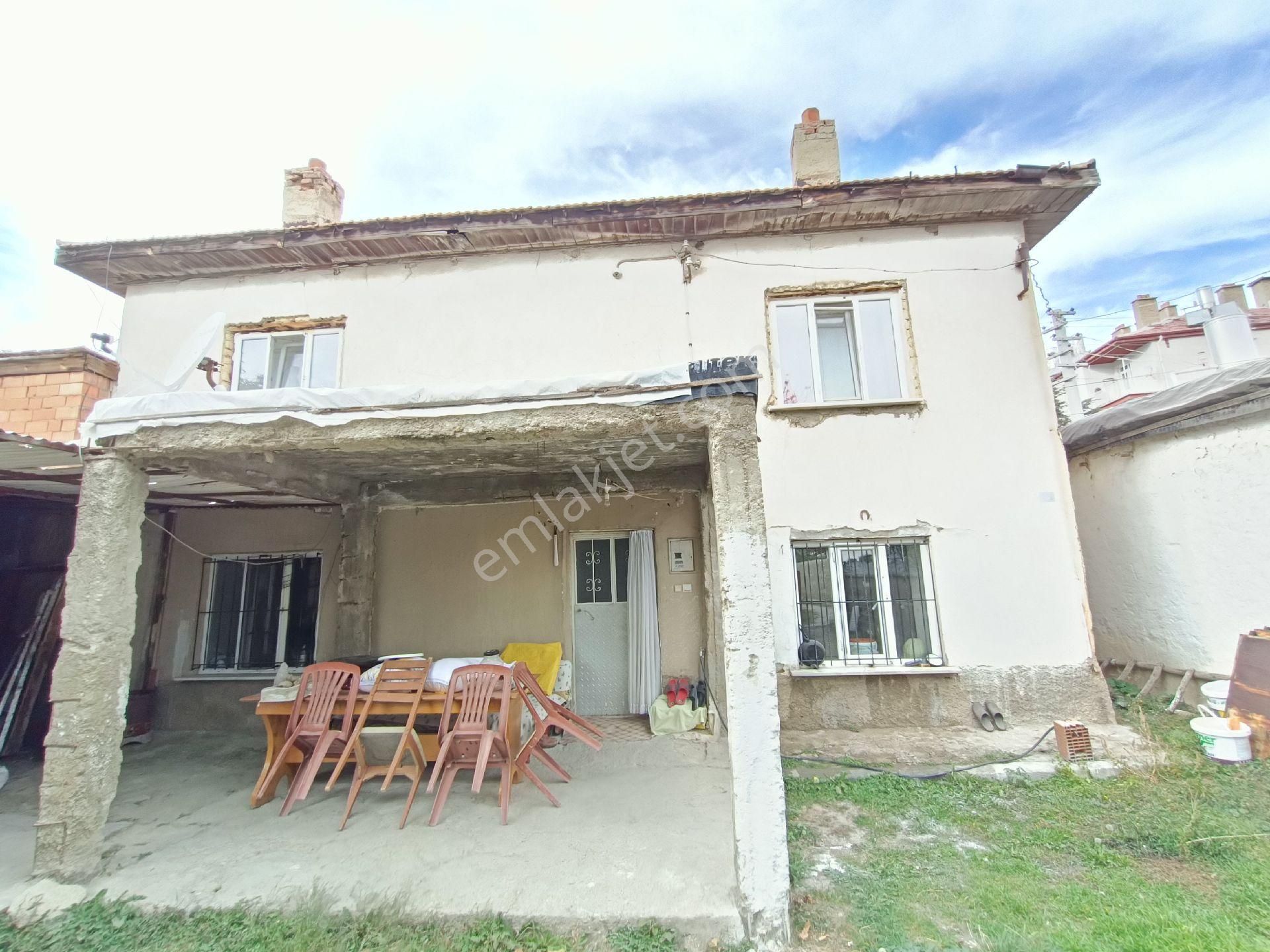 Tunçez Gm Bahçeli Satılık Dubleks Müstakil 310 M2 Arsa İçinde - Görsel 8