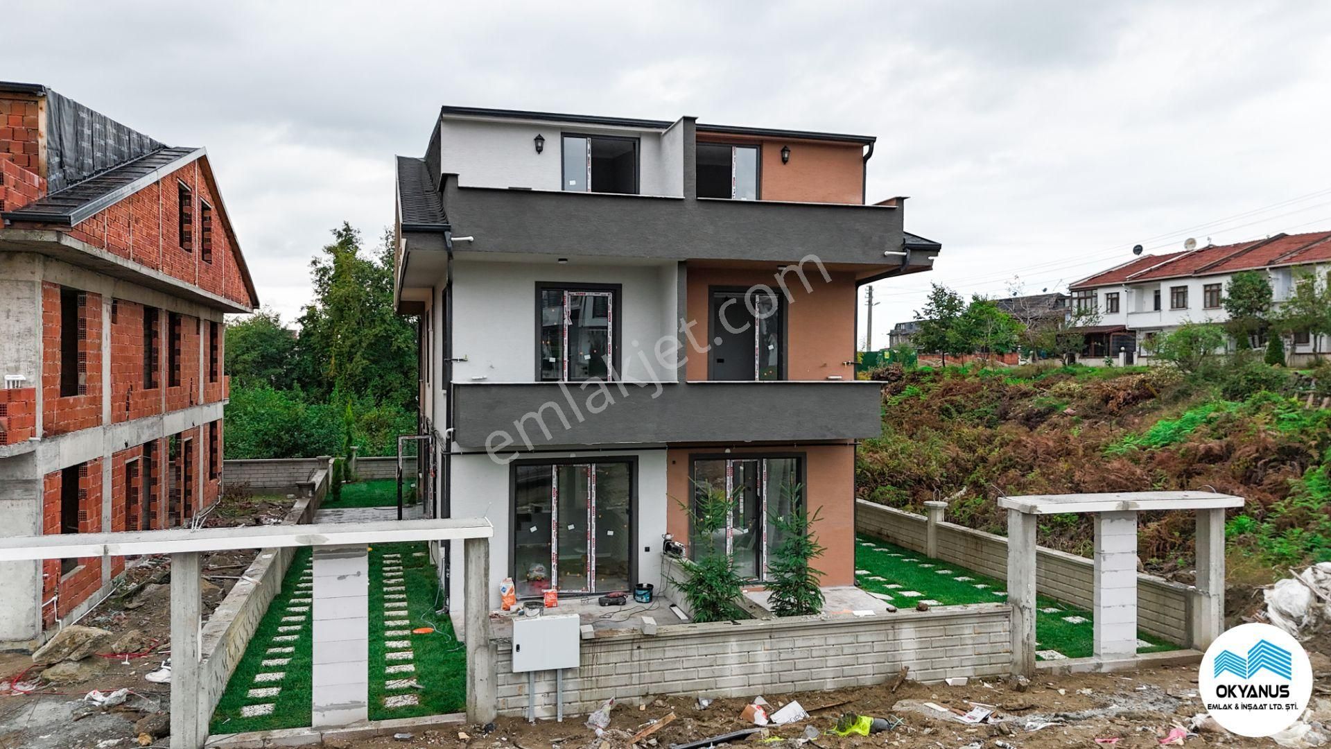 Kocaali Yalı Satılık Villa  SAKARYA KOCAALİ YALIDA DENİZE YAKIN GENİŞ BAHÇELİ 3+1 VİLLA