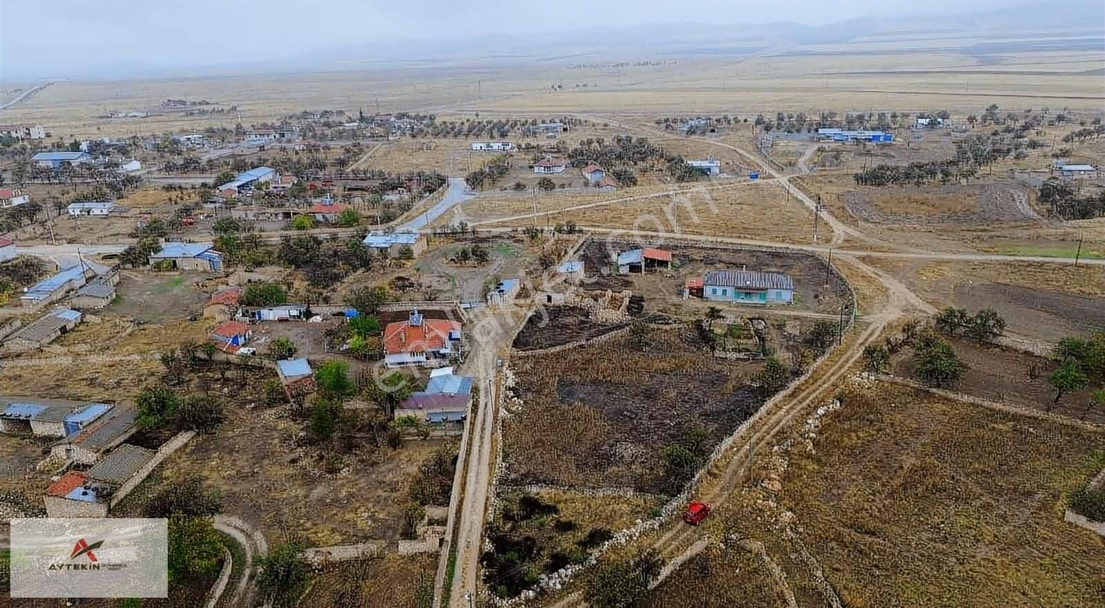 Kadınhanı Başkuyu Satılık Konut İmarlı KADINHANI BAŞKUYUDA 1.135m2 MÜSTAKİL TAPULU KONUT İMARLI ARSA