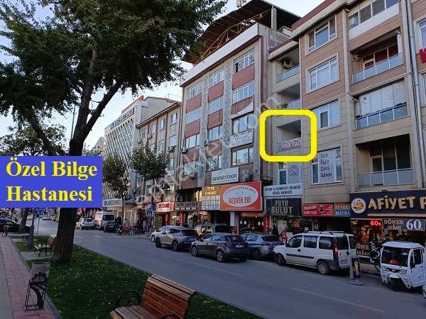 Adapazarı Kurtuluş Satılık Daire  ÇİFTÇİ EMLAK 'tan BİLGE HAST. YANI ARA KAT ANA CADDE ÜZERİ 3+1 SATILIK DAİRE