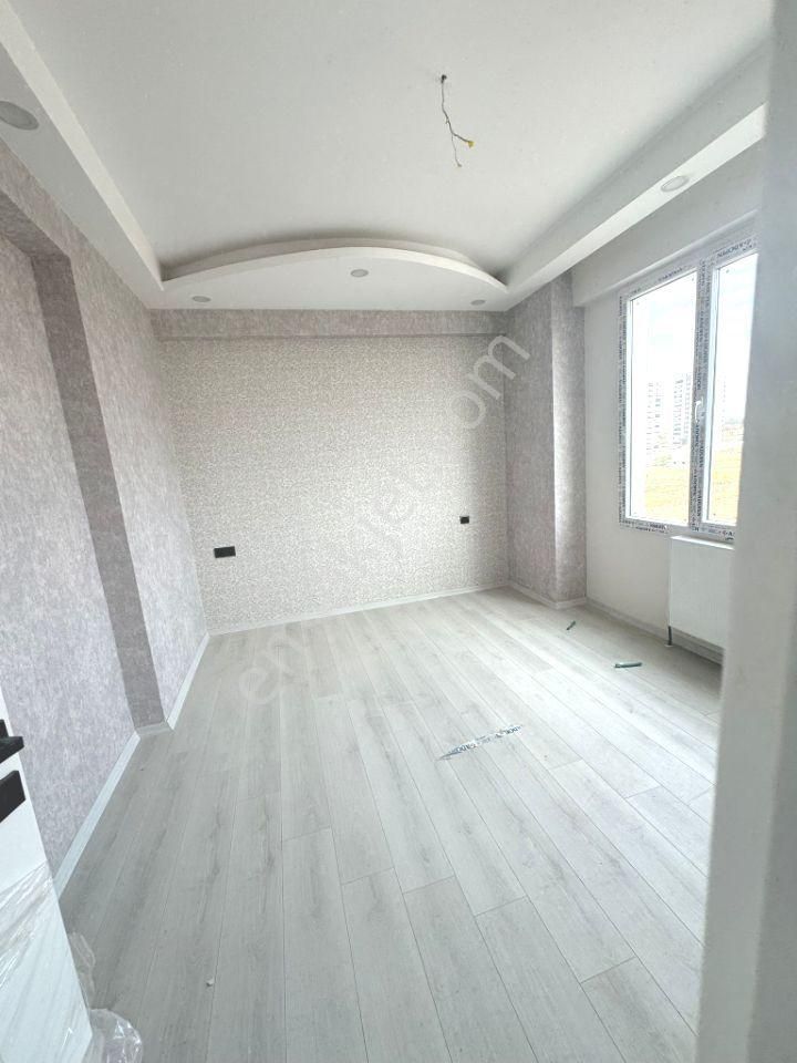 Kayapınar Talaytepe Kiralık Daire PREMAR'DAN STADYUM İLE CEZAEVİ KARŞISI 2+1 FIRSAT DAİRE