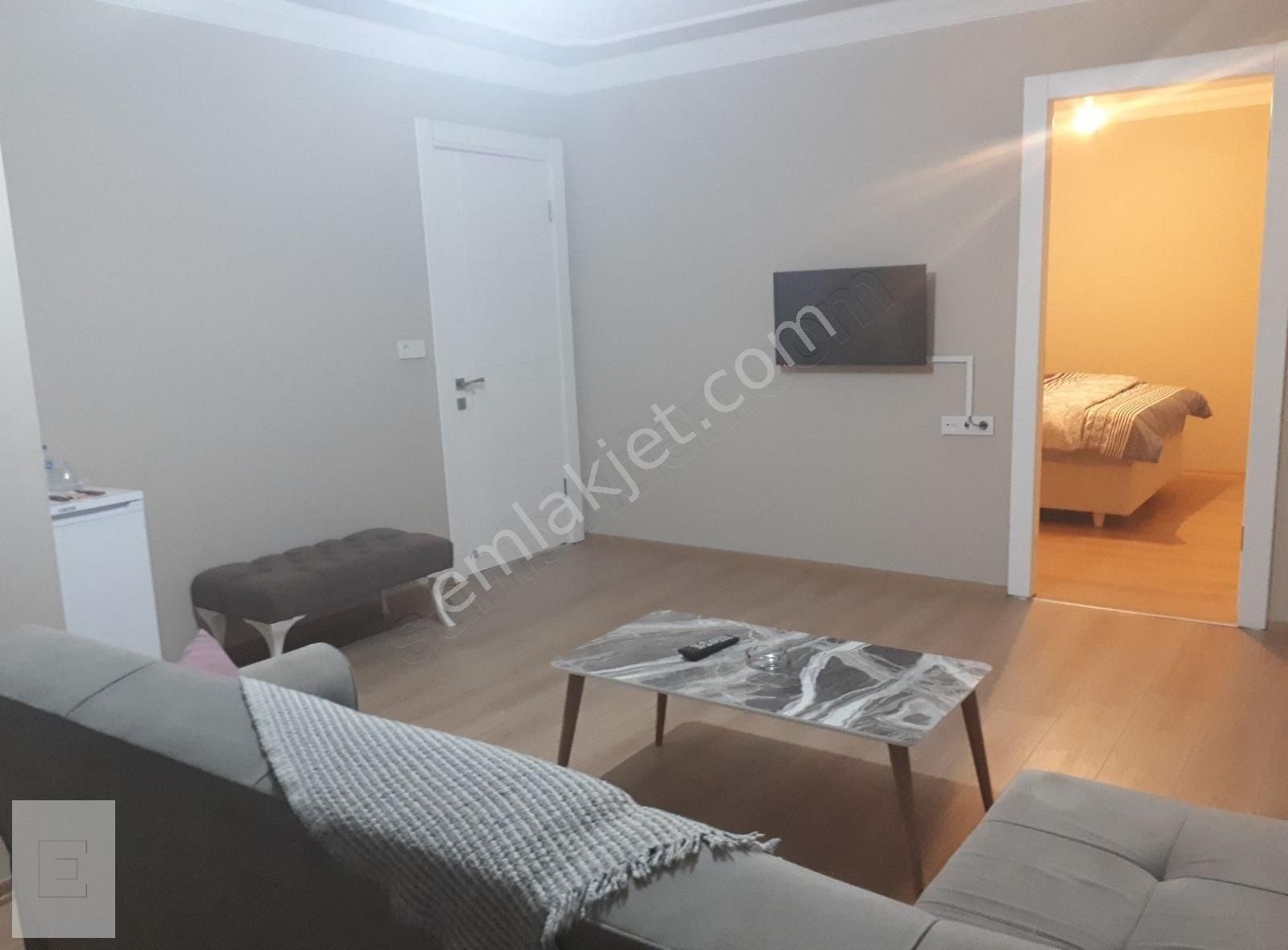 Tuzla Aydıntepe Günlük Kiralık Daire  PENDİKTE GÜZELYALI MAHALLESİ E-5 KENARI JAKUZİLİ LUX DAİRE