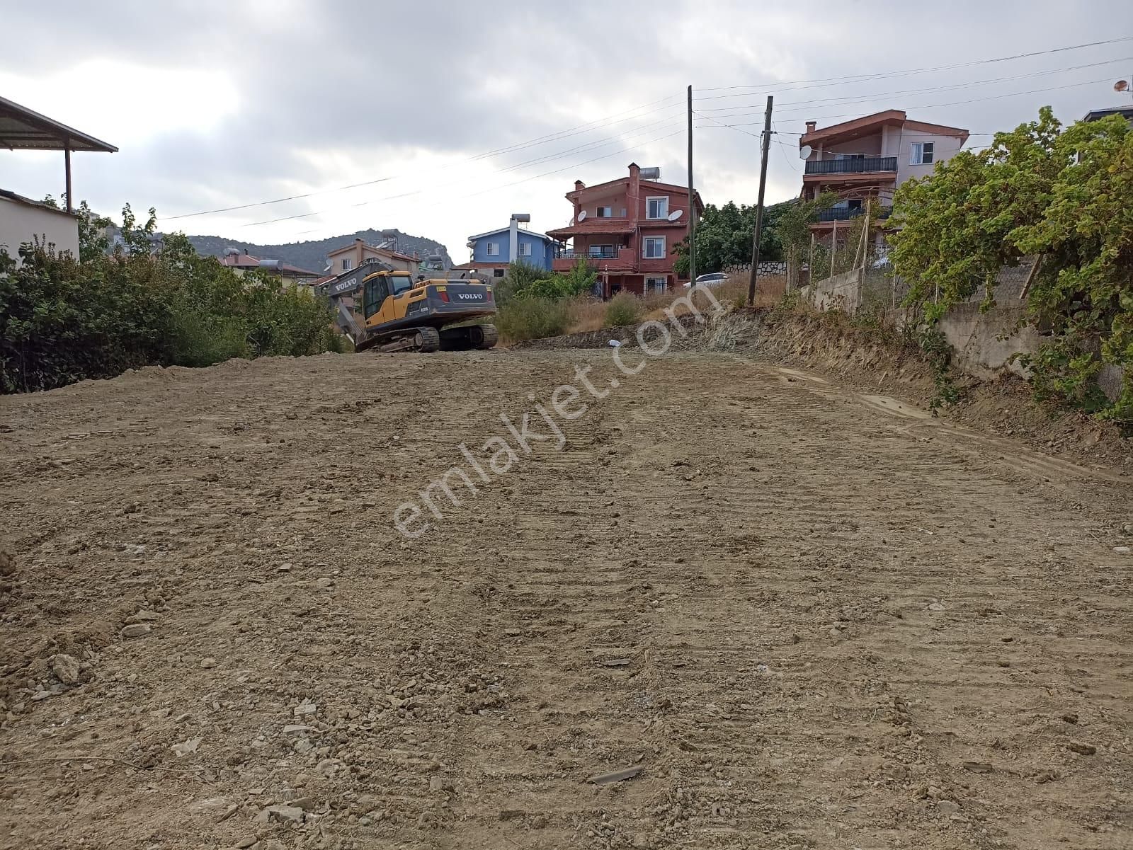 Toroslar Bekiralanı Satılık Konut İmarlı  Mersin Toroslar Bekiralanı Mah Ruhsatı Alınmış Arsa