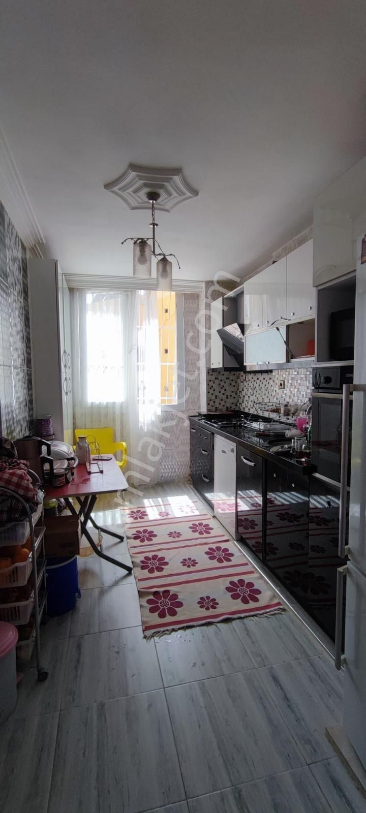 Seyhan Yeşilyurt Satılık Daire METRO YOLUNDA KAÇMAz 3+1 SATILIK DAİRE