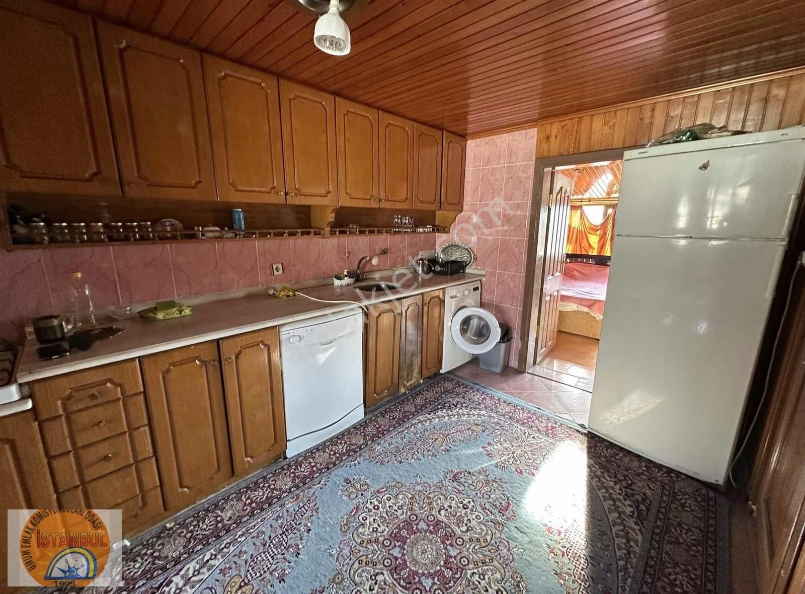 Bakırköy Cevizlik Kiralık Daire BAKIRKÖYDE TERASLI DENİZ MANZARALI 1+1 EŞYALI KİRALIK DAİRE