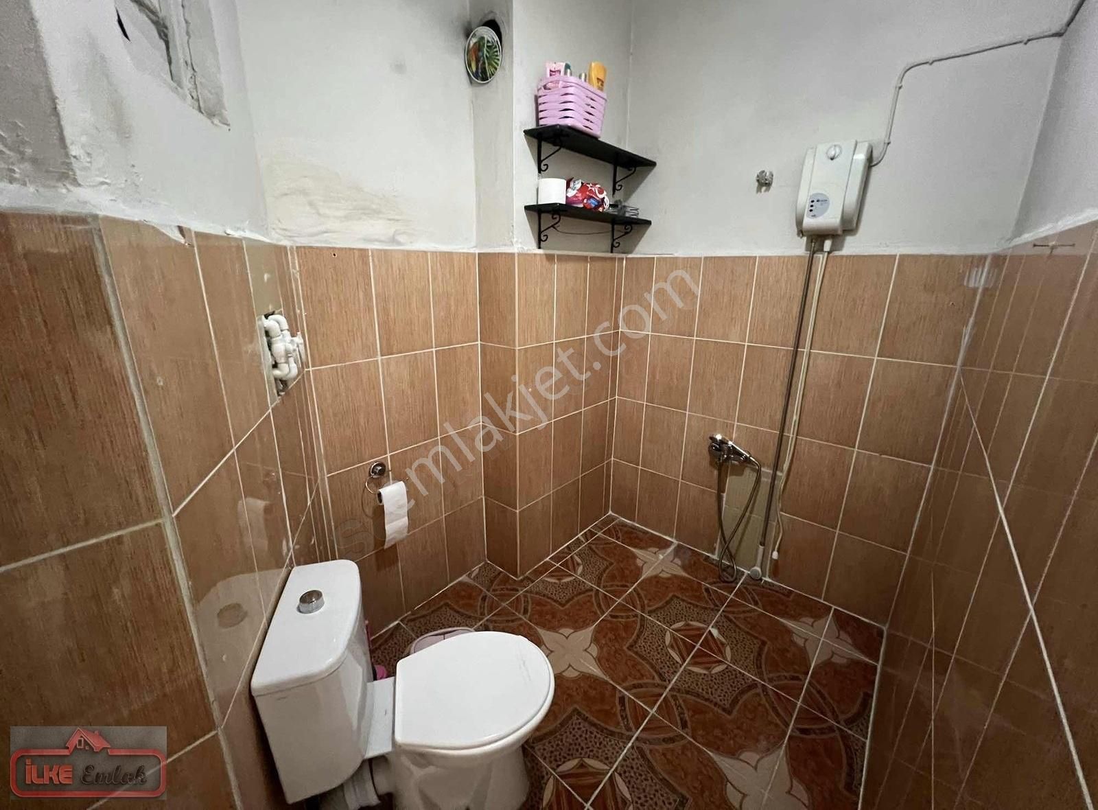 Haliliye Ulubatlı Kiralık Daire ****İLKE EMLAKTAN****MERKEZİ KONUMDA BAKIMLI 3+1 DAİRE