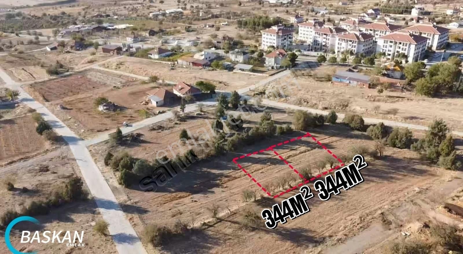 Baklan Kirazlı Satılık Konut İmarlı BAKLANIN MERKEZİ NOKTASINDA SATILIK 344M2 SATILIK ARSA