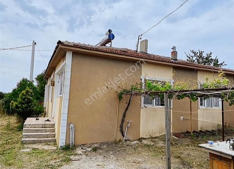 Uzunköprü Balaban Köyü Satılık Müstakil Ev Edirne Uzunköprü Balaban Köyde Satılık 2+1 Ev