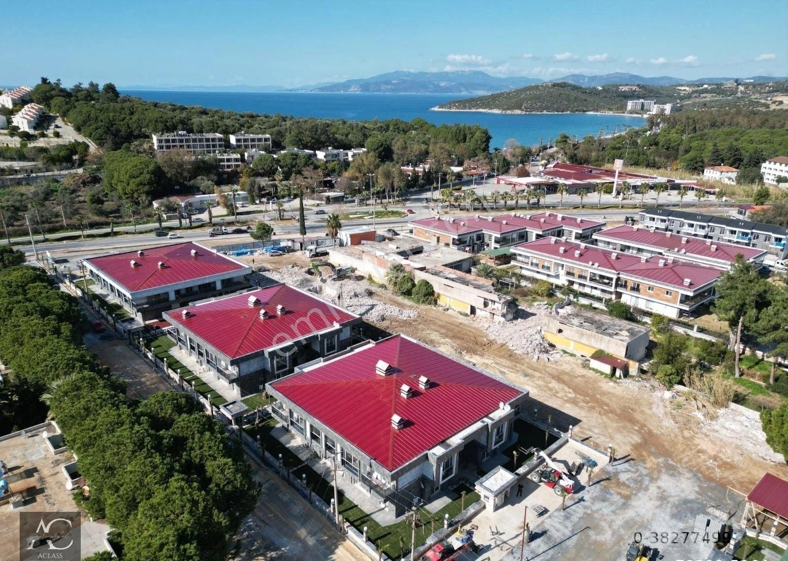 Kuşadası Bayraklıdede Satılık Residence SAHILE YAKIN-GÜVENLIK-HAVUZ-BAHÇE-OTOPARK-MERKEZİ SİSTEM-ULTRA LÜX-TATİL KÖYÜ