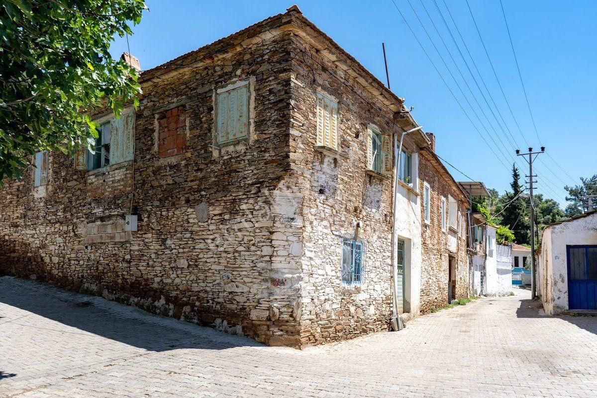 İzmir Bayındır Sarıyurt Köyünde Yatırıma Uygun Zeytin Tarlası - Görsel 3