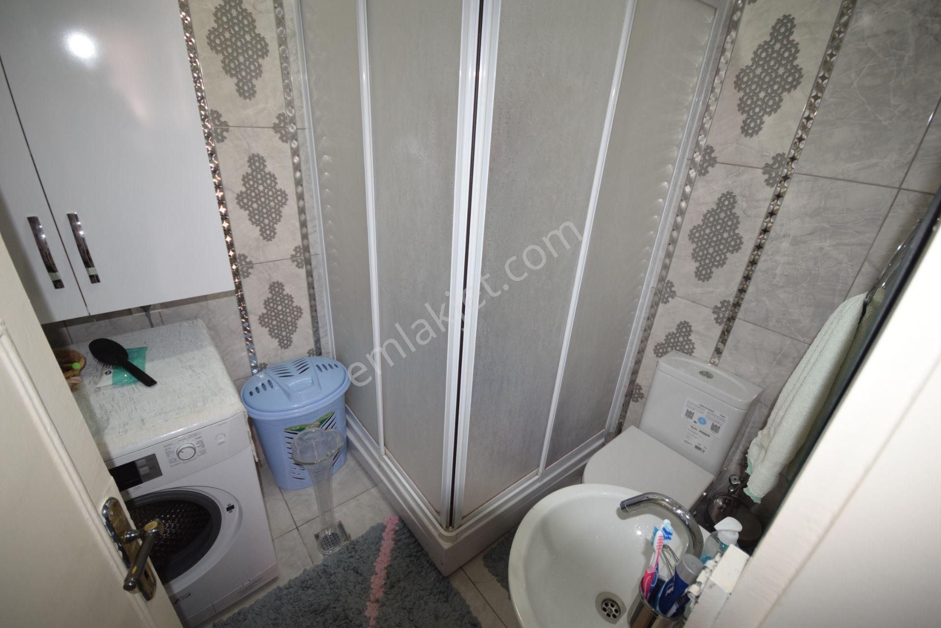 Çankaya Sokullu Mehmet Paşa Kiralık Daire  İLK-EV'DEN SOKULLU CADDE YAKINI KATTA FULL YAPILI BAĞIMLI SALON KOMBİLİ BOŞ 