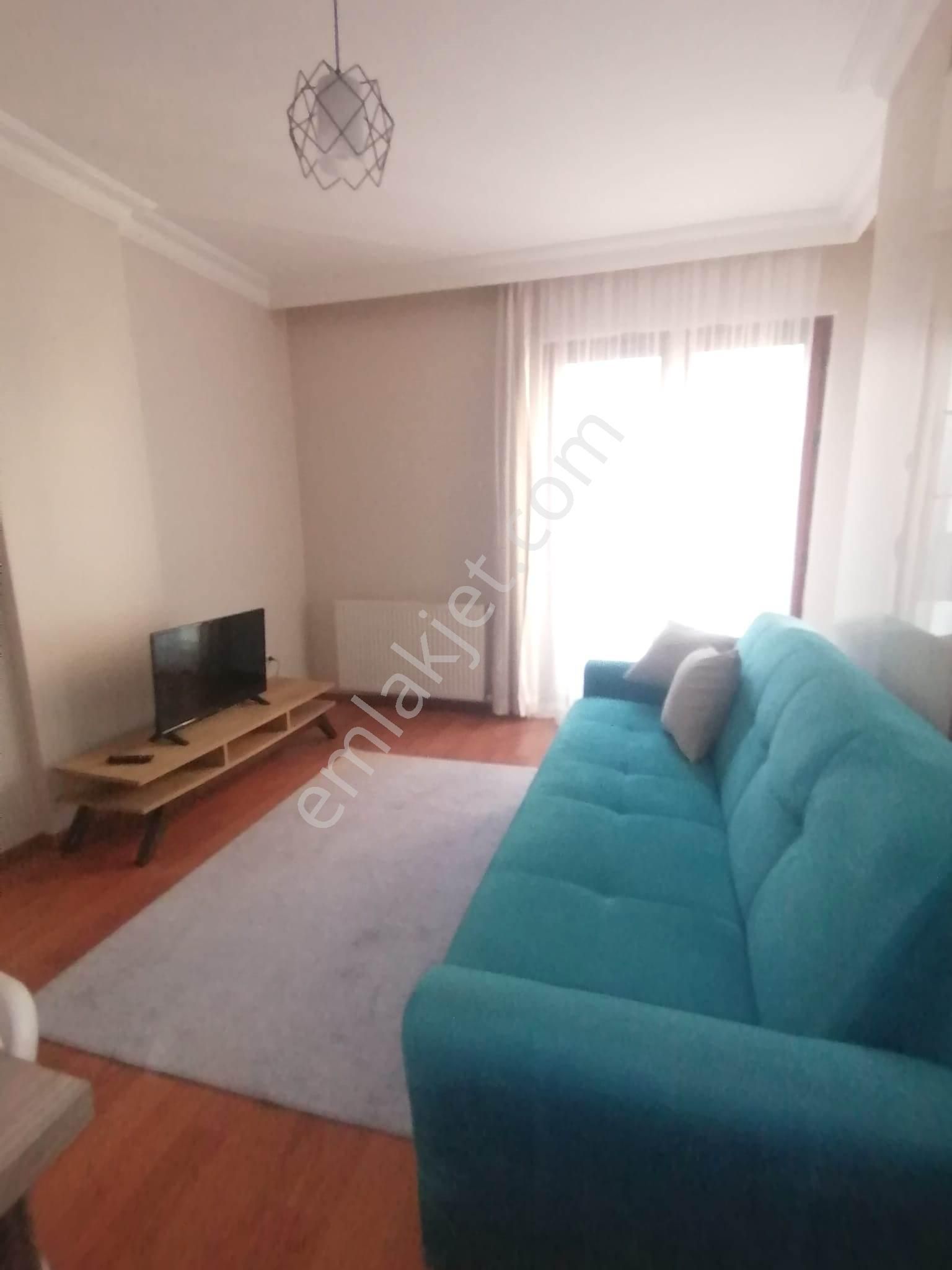 Ataşehir İçerenköy Kiralık Daire  EUROCİTY DEN F.S.M HASTANE KARŞISINDA FULL EŞYALI BALKONLU 2+1