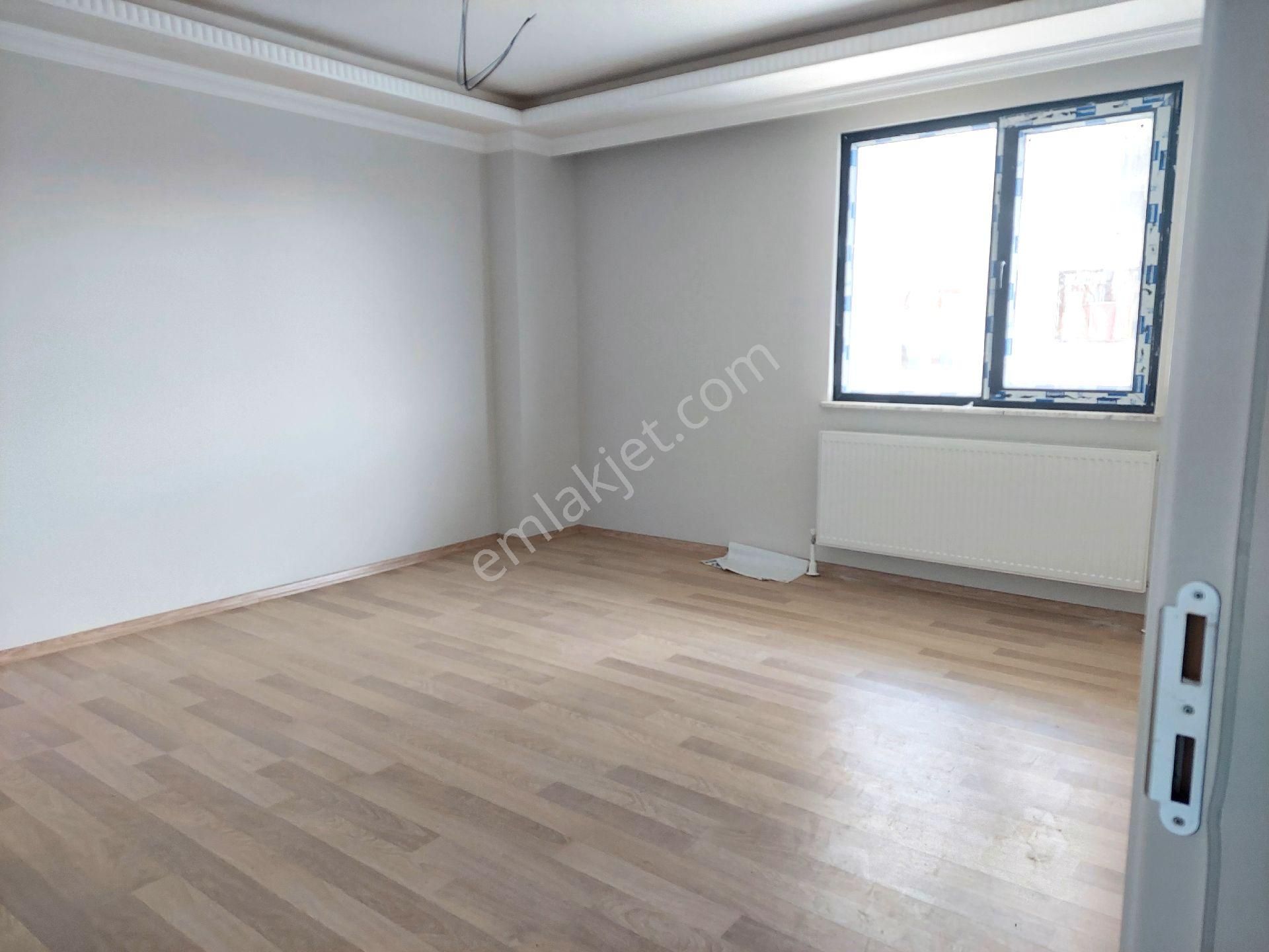 Darıca Nenehatun Satılık Daire SATILIK 2+1 90M2 YÜKSEK GİRİŞ İSKANLI DARICA NENEHATUN MAH 