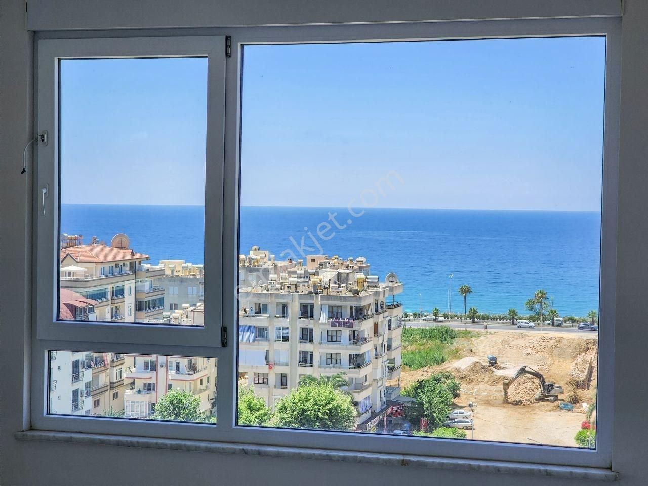 Alanya Mahmutlar Satılık Daire ALANYA MAHMUTLAR'DA 3+1 SATILIK DENİZ MANZARALI PENTHOUSE