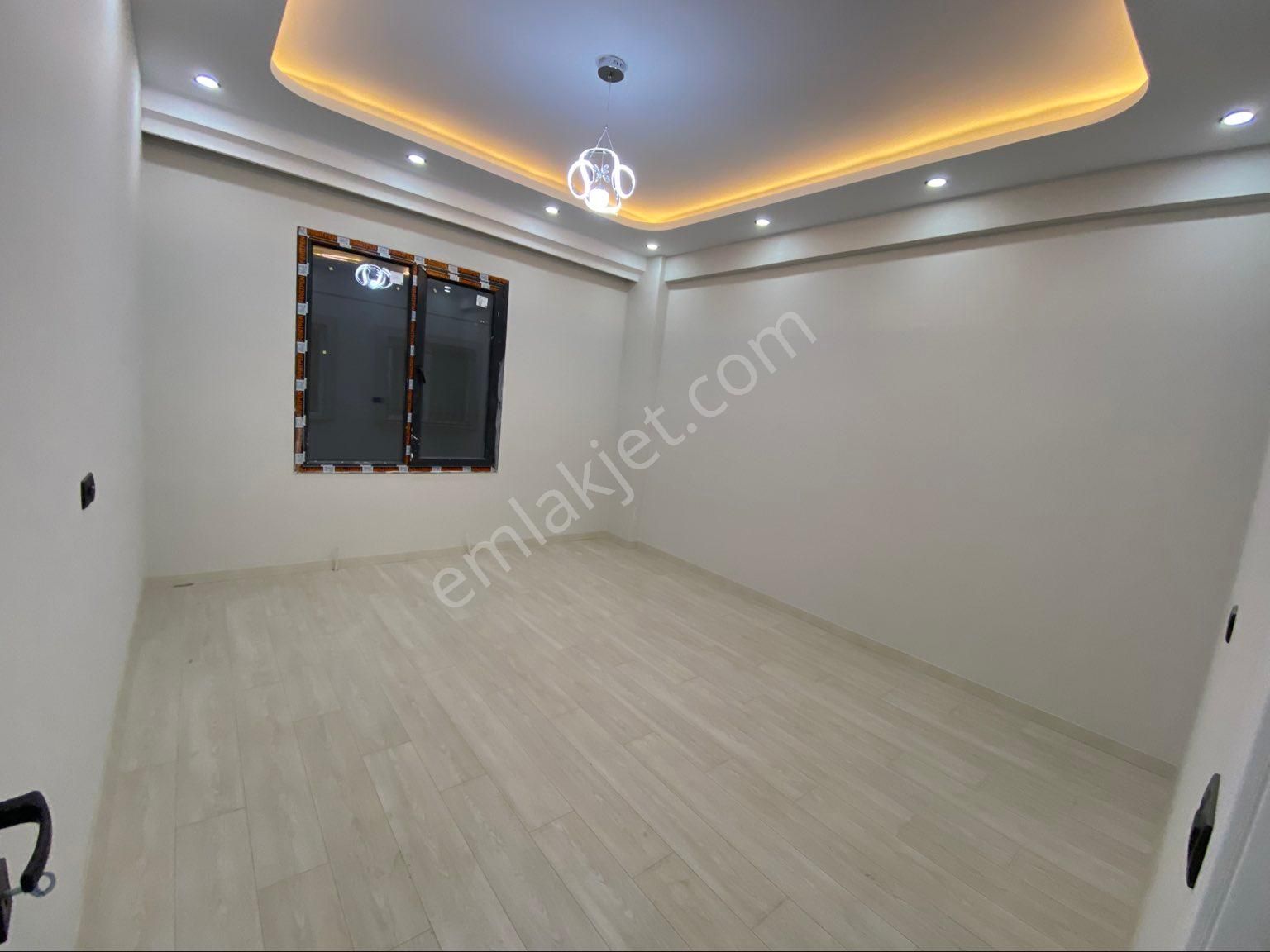 Başakşehir Altınşehir Satılık Daire SATILIK BAHÇEKATI 3+1 105m2 ERAY İNŞAAT EMLAK