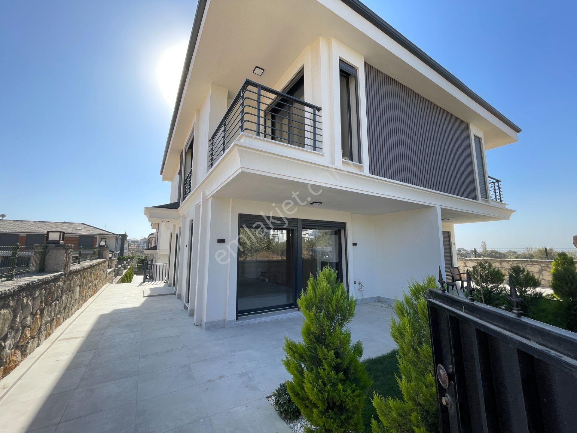 Didim Hisar Satılık Villa  DİDİM HİSAR da 3+1 İKİZ VİLLA