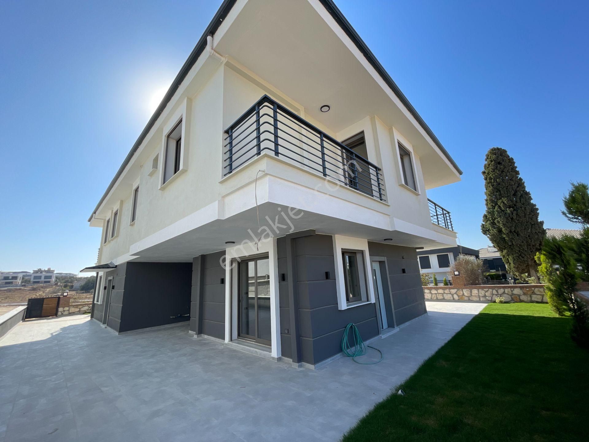 Didim Hisar Satılık Villa  DİDİM HİSAR da 3+1 ÜÇÜZ VİLLA