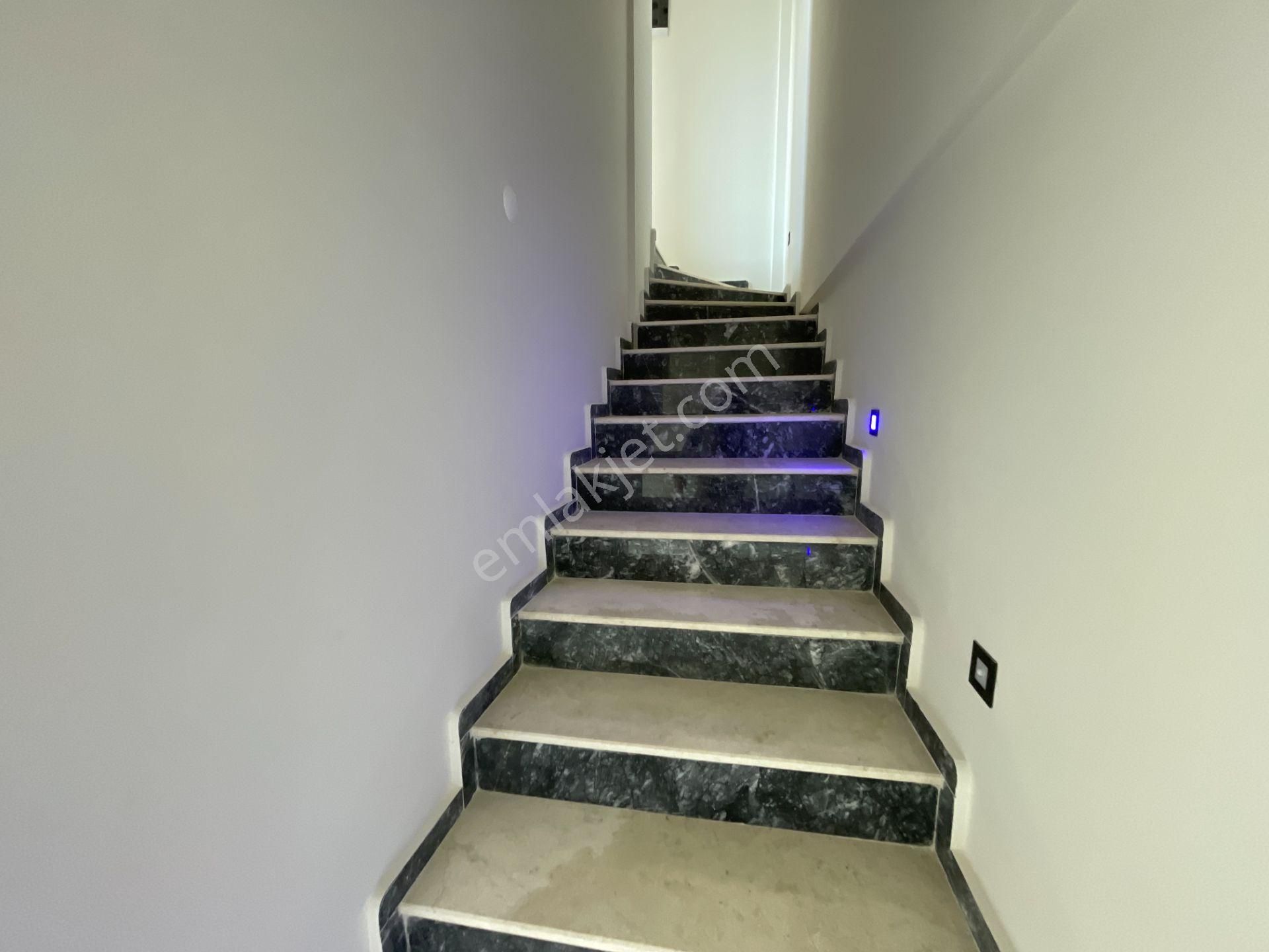 Didim Hisar Da 3+1 Üçüz Villa - Görsel 17