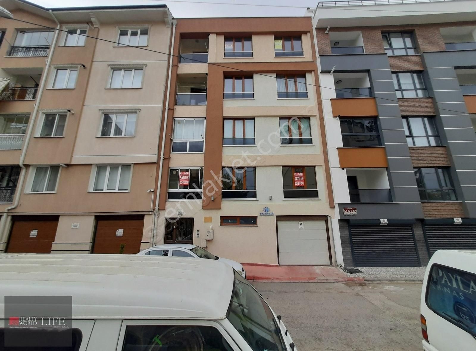 Odunpazarı Gökmeydan Satılık Daire RW LIFE // GÖKMEYDAN MH PAPATYA SK 110 M2 2+1 SATILIK DAİRE