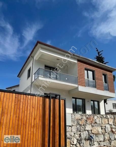 Milas Beçin Satılık Villa Muğla Bodrum'a 20 Dakika Milas'a Ve Havalimanına 10 Dakika Villa