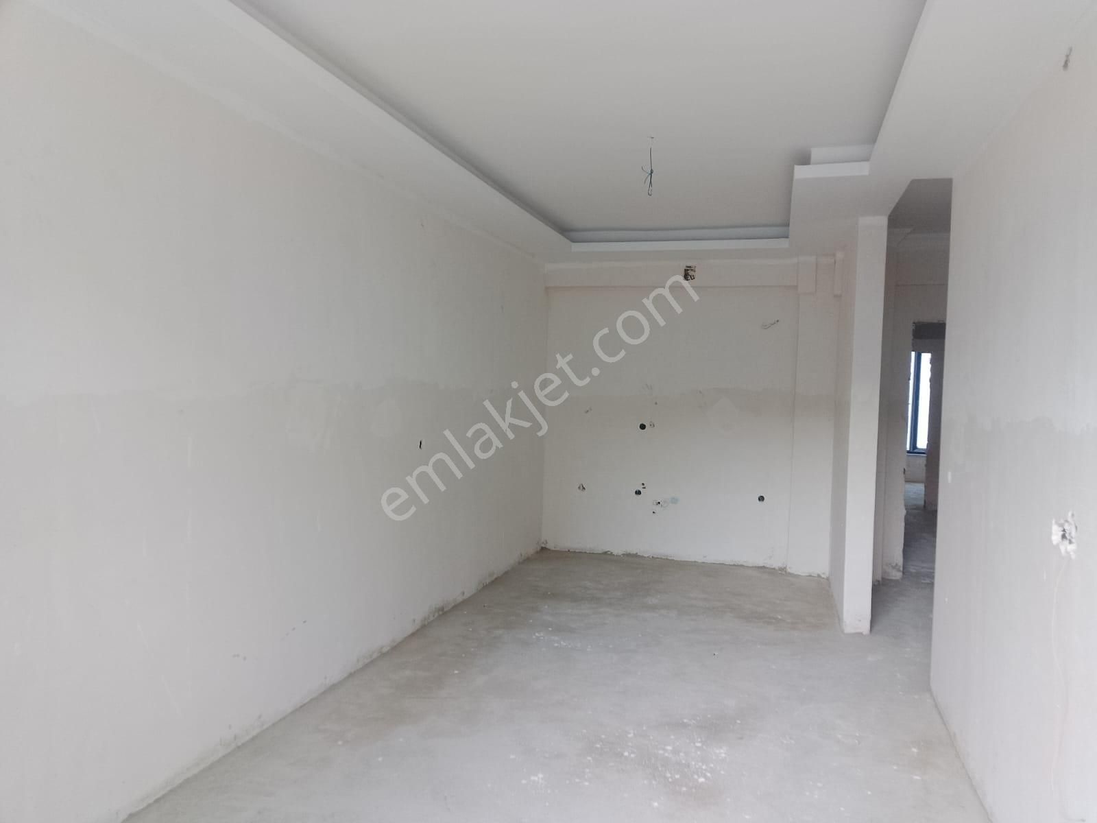 Akşehir Yarenler Satılık Daire AKÇAY EMLAK'TAN YARENLER YUNUS EMRE CAMİ YANINDA SATILIK 1+1 DAİRE