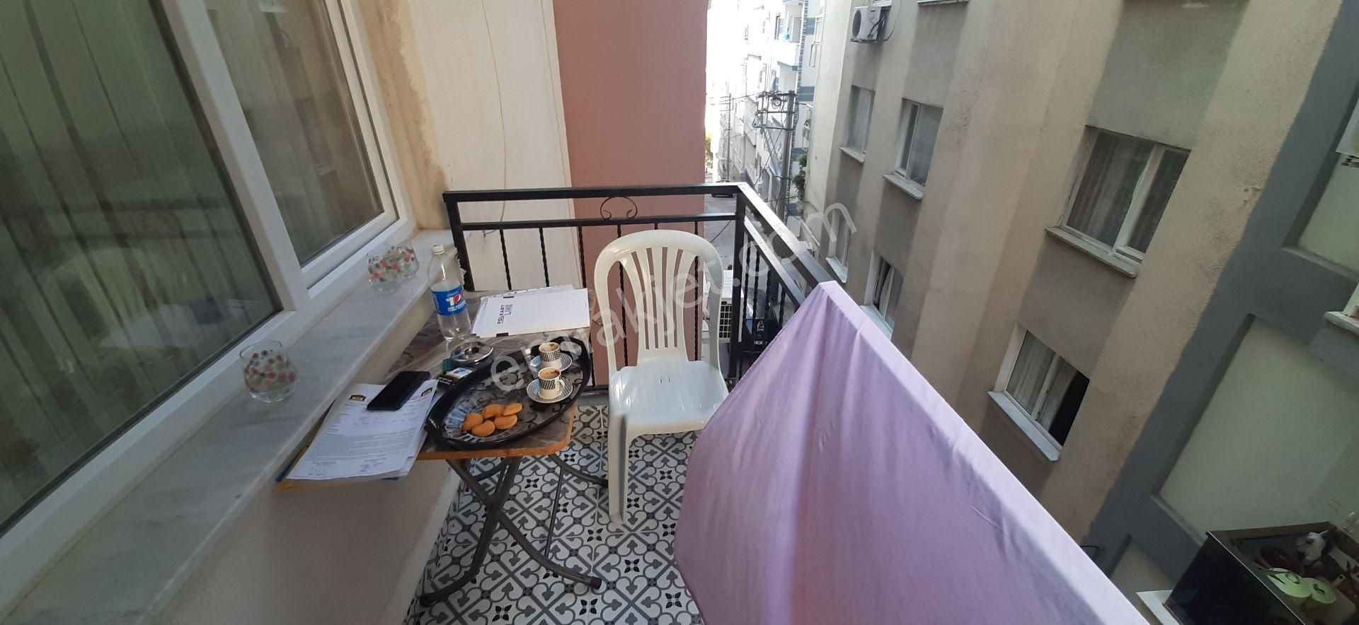 Yeşilyurt'ta 3+1 Üç Cepheli Aydınlık Full Yapılı Satılık Daire - Görsel 8