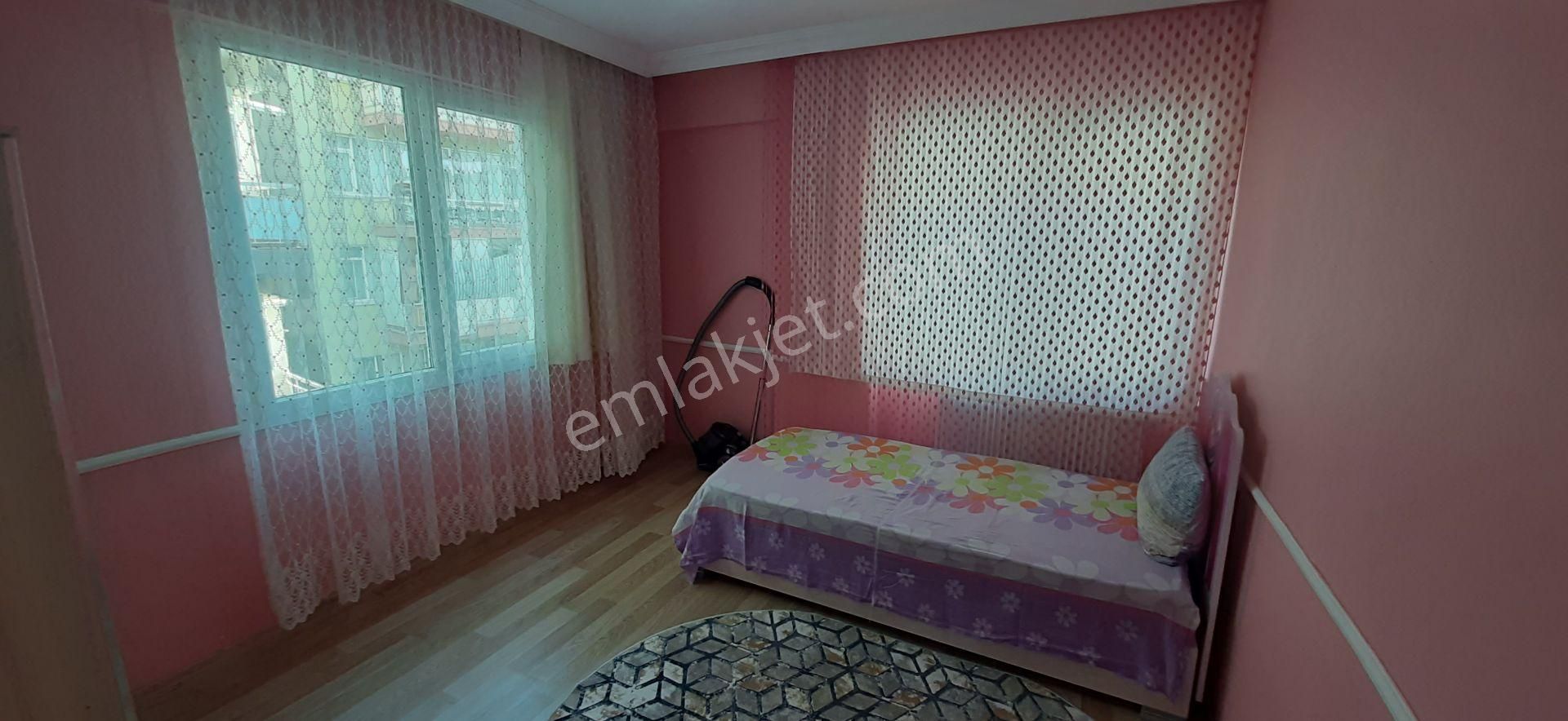 Yeşilyurt'ta 3+1 Üç Cepheli Aydınlık Full Yapılı Satılık Daire - Görsel 31