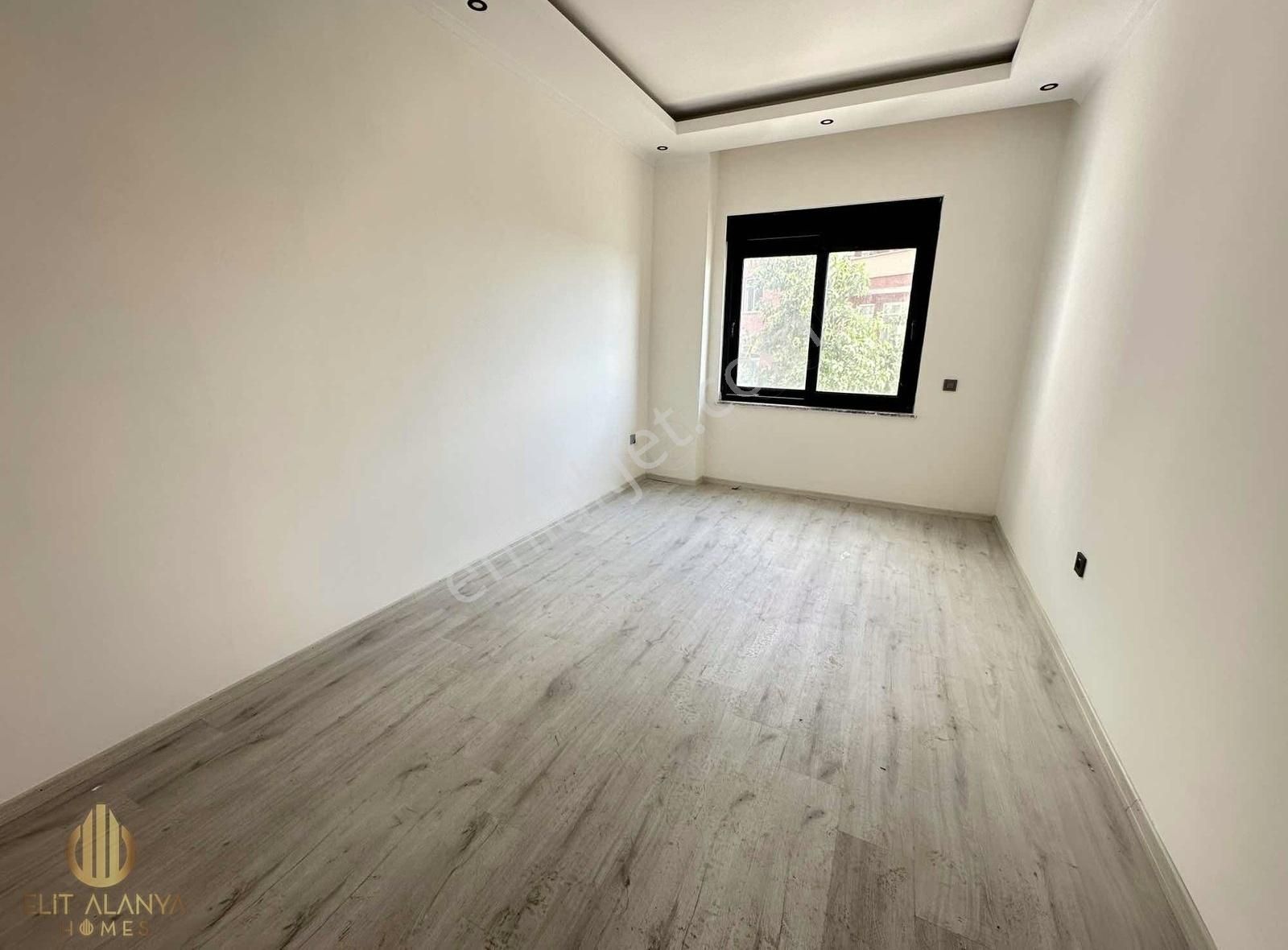 Alanya Çıplaklı Kiralık Daire KİRALIK 2+1 DENİZ MANZARALI HAVUZLU SİTE İÇİ