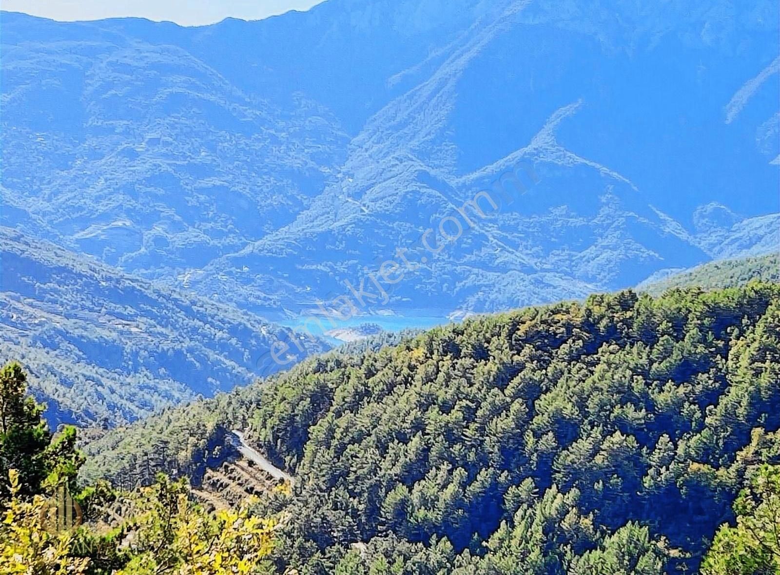 Alanya Uğurlu Satılık Tarla ALANYA UĞURLU DA YOLA SIFIR BARAJ MANZARALI TARLA