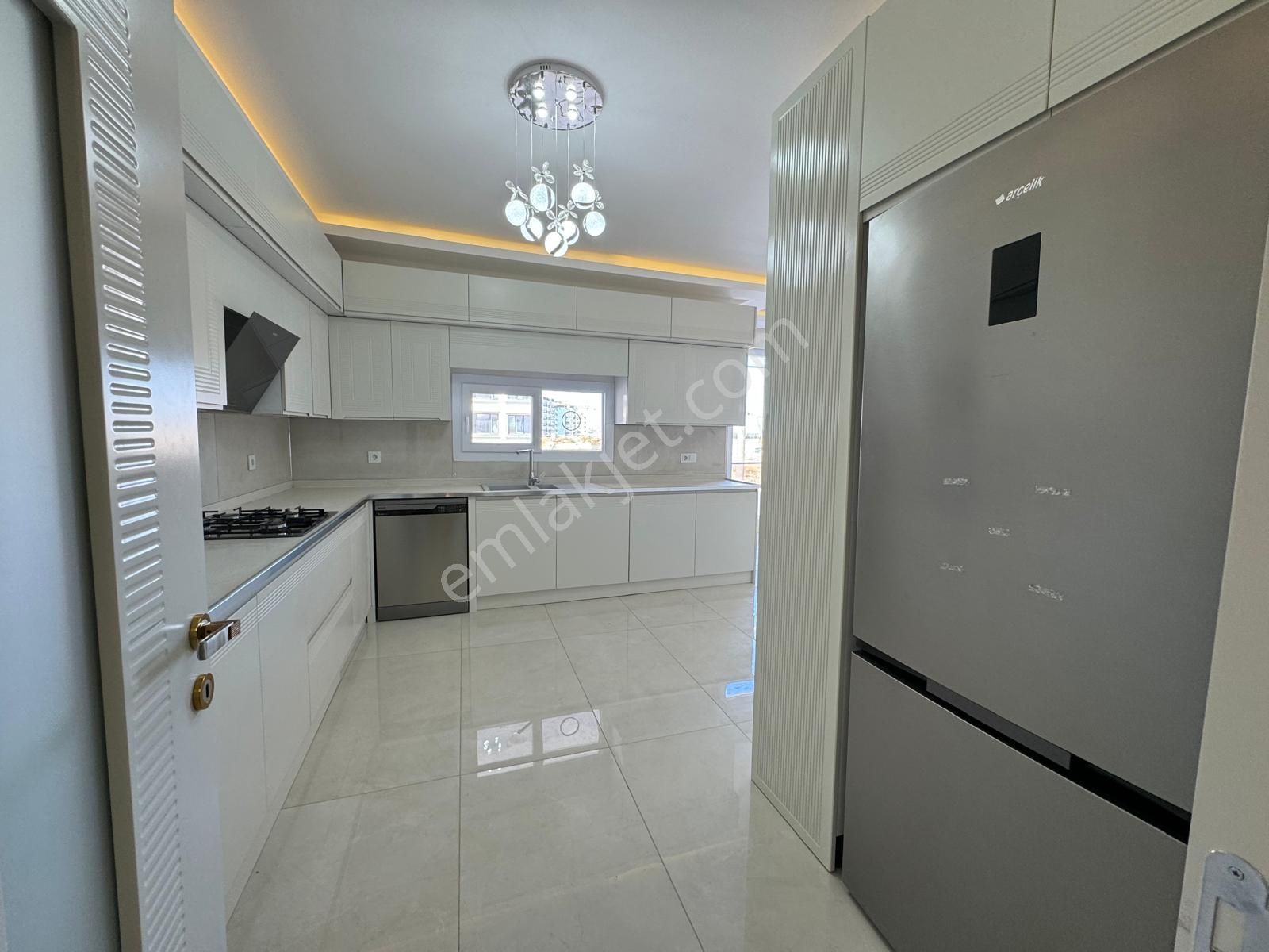 Sur Fetih Satılık Daire  TEKNOKENT ARKASINDA 3.5+1 SATILIK LÜKS DAİRE 