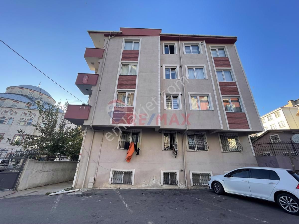 Pendik Esenler Satılık Daire ESENLER MAH. ÇİFT GİRİŞLİ 3+1 165 M2 BRÜT SATILIK DUBLEKS DAİRE