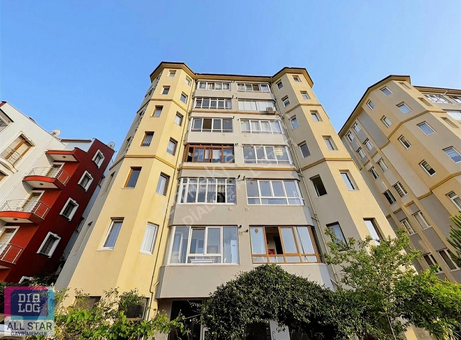 Gölcük Topçular Satılık Daire DEĞİRMENDEREHASTANE KARŞISI DENİZ MANZARALI GENİŞ FIRSAT DAİRE