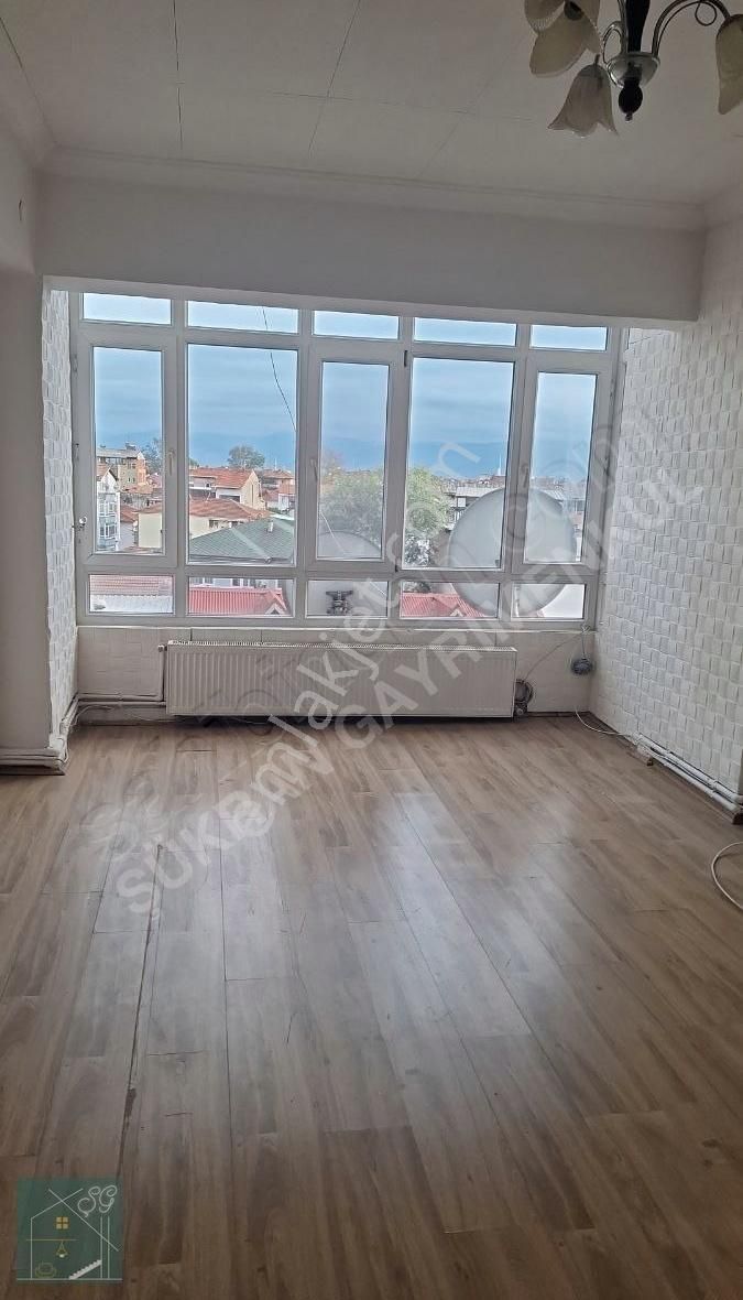 Adapazarı Yahyalar Kiralık Daire Şükran Gayrimenkul'den Adapazarı Merkezde Kiralık Daire