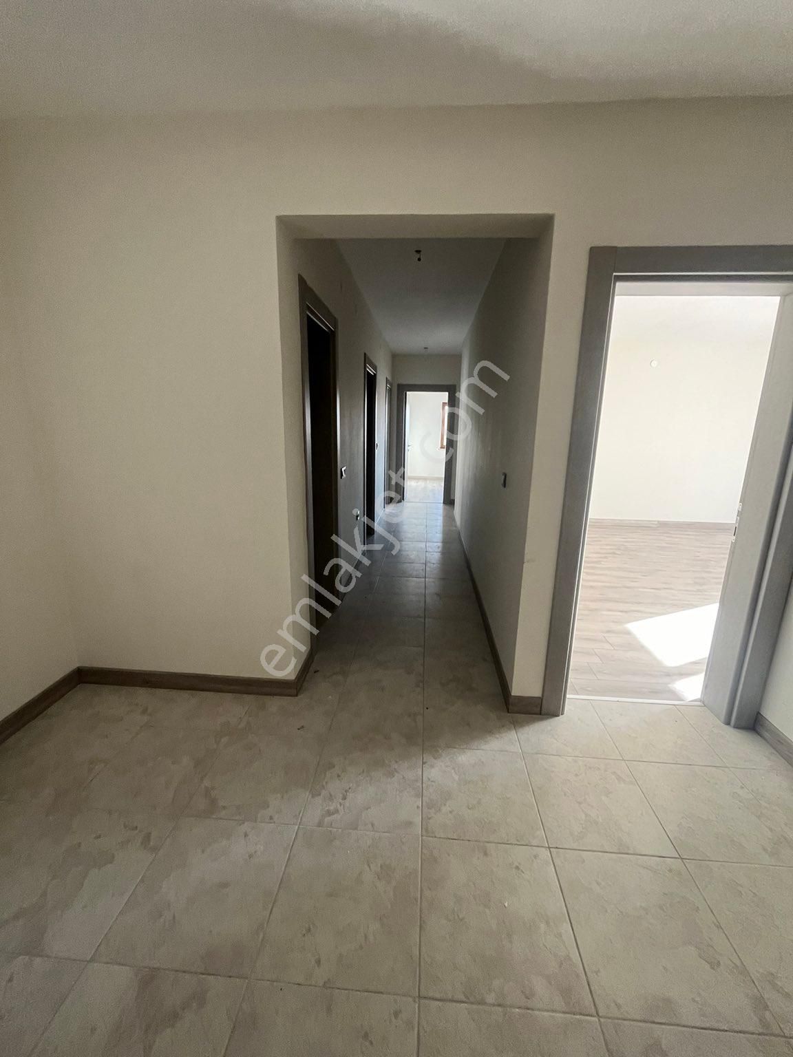 Karaman Merkez Üniversite Kiralık Daire 8.TOKiDE KİRALIK DAİRE