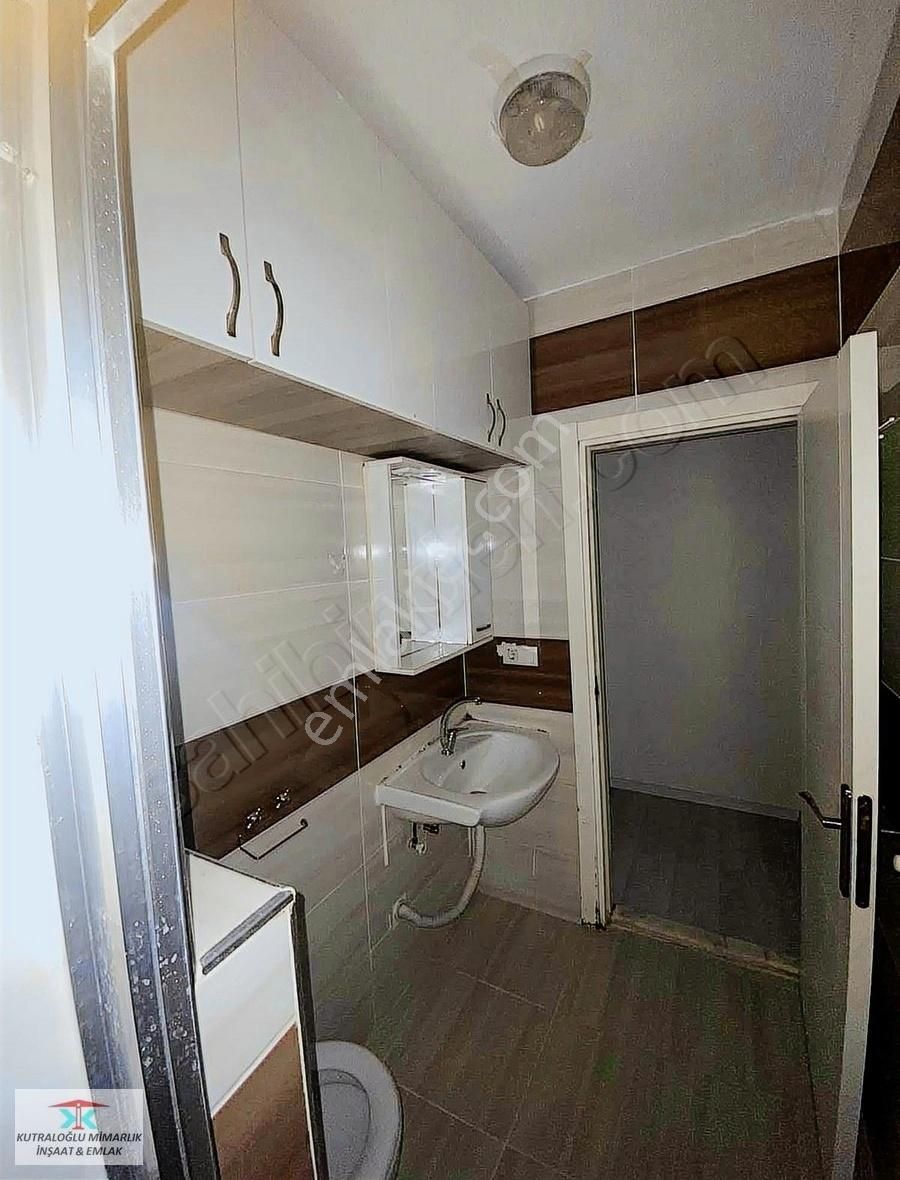 Bahçelievler Zafer Kiralık Daire Zafer mah 1+1 daire