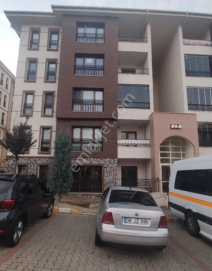 Tirebolu Doğancı Köyü (Dişikara) Kiralık Daire TİREBOLU TOKİ'DE 3+1 KİRALIK DAİRE