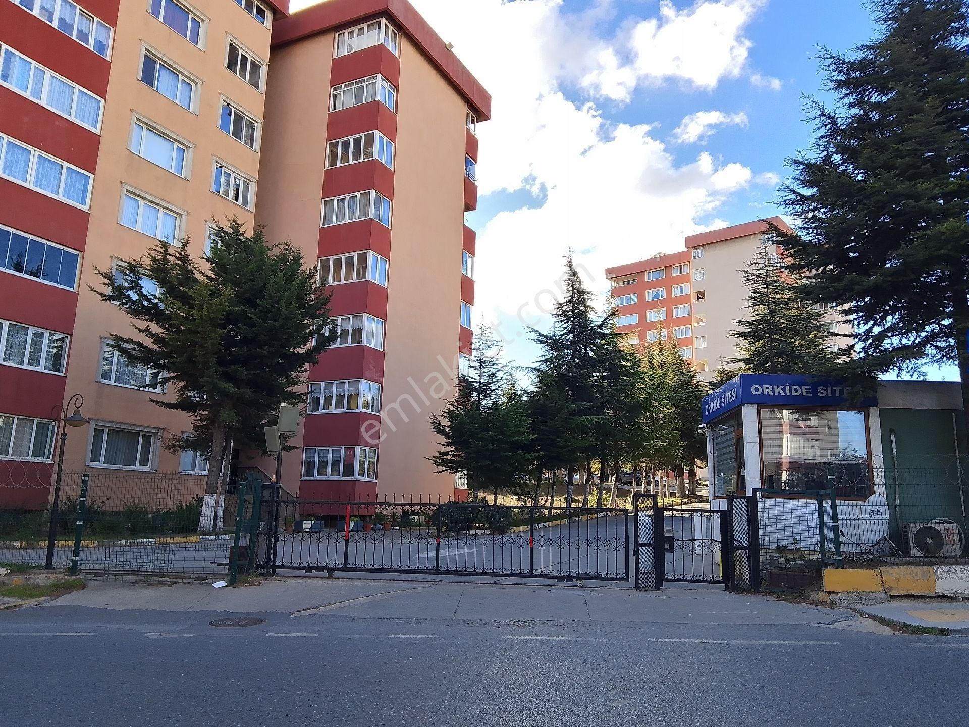 Beylikdüzü Marmara Satılık Daire BEYLİKDÜZÜNDE SATILIK 3+1 MASRAFSIZ FULL EŞYALI DAİRE 