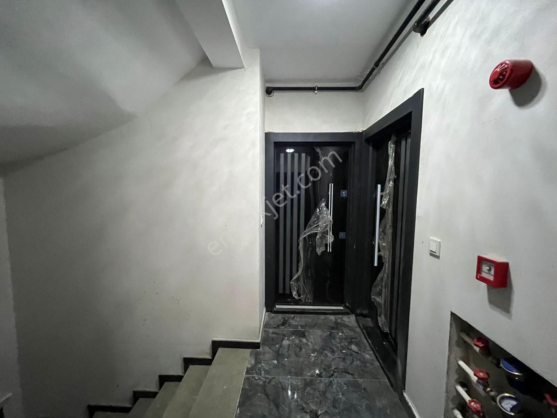 Büyükçekmece De 1+1 Kiralık Daireler Deniz Ve Doğa Manzaralı - Görsel 14