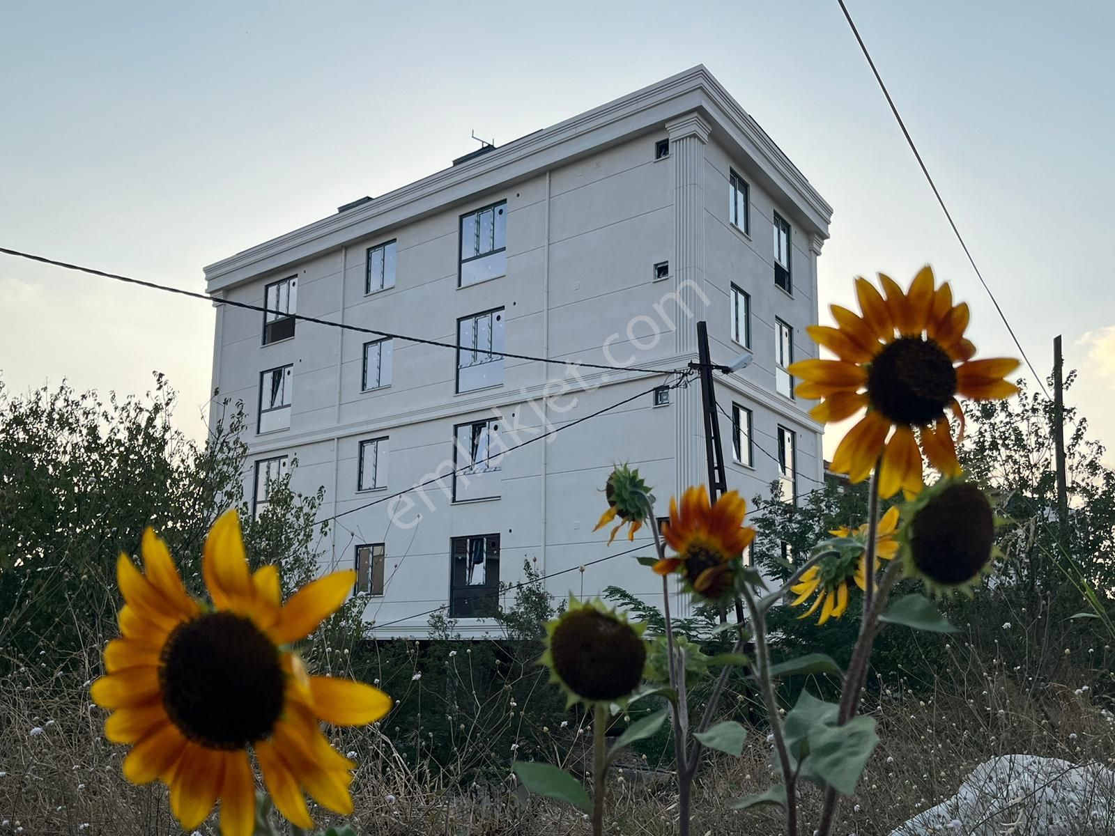Büyükçekmece De 1+1 Kiralık Daireler Deniz Ve Doğa Manzaralı - Görsel 19