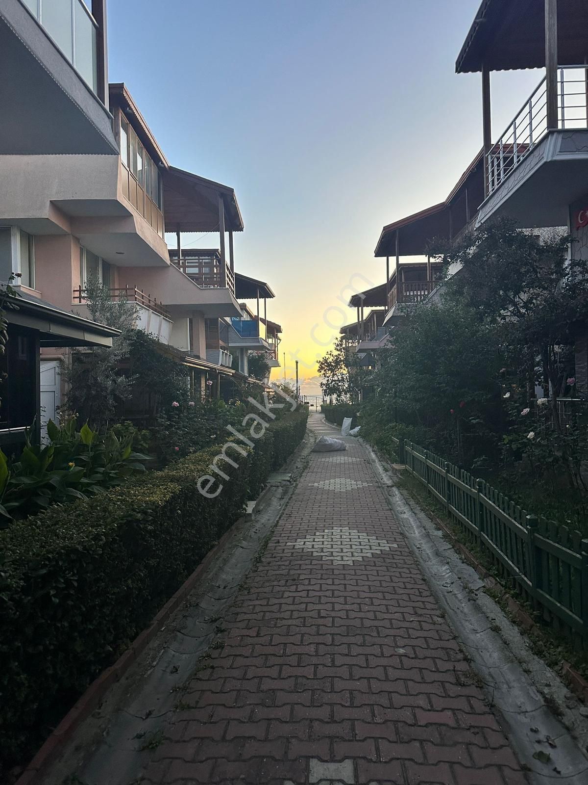 Tekirdağ Yeniçiftlik Mh.'de Denize Yakın Satılık Tripleks Villa - Görsel 20