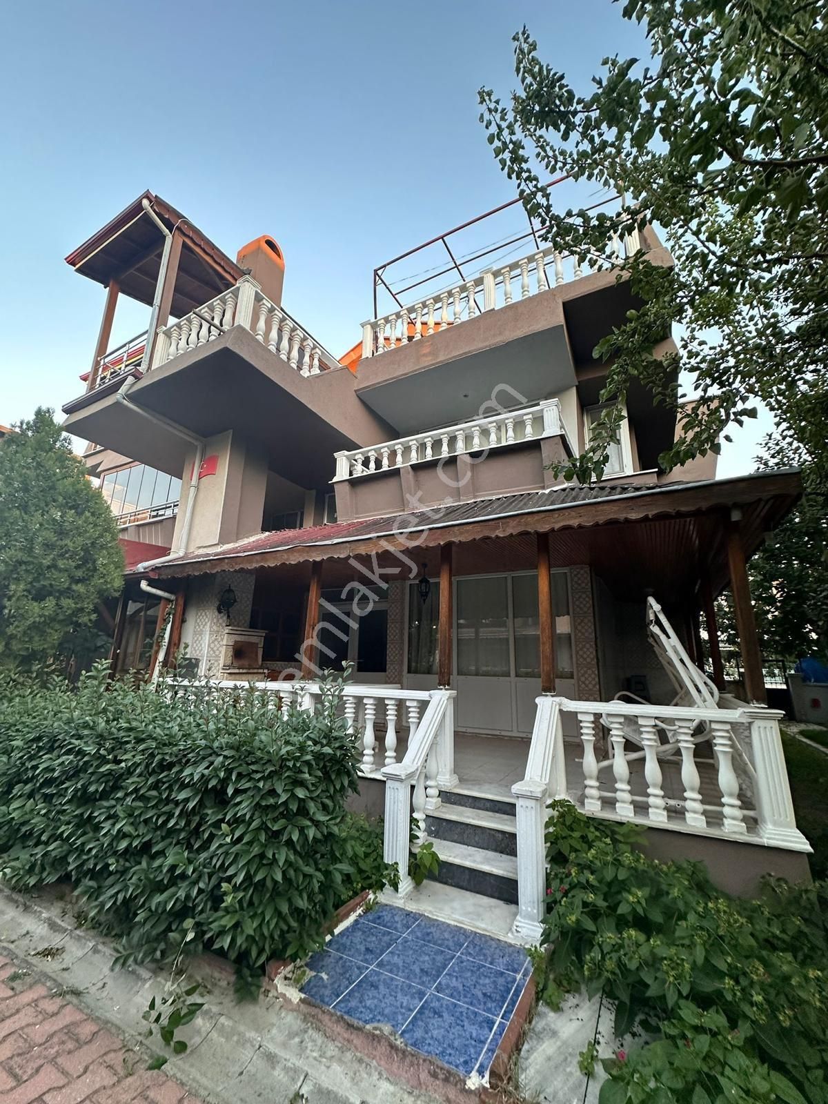 Tekirdağ Yeniçiftlik Mh.'de Denize Yakın Satılık Tripleks Villa - Görsel 2