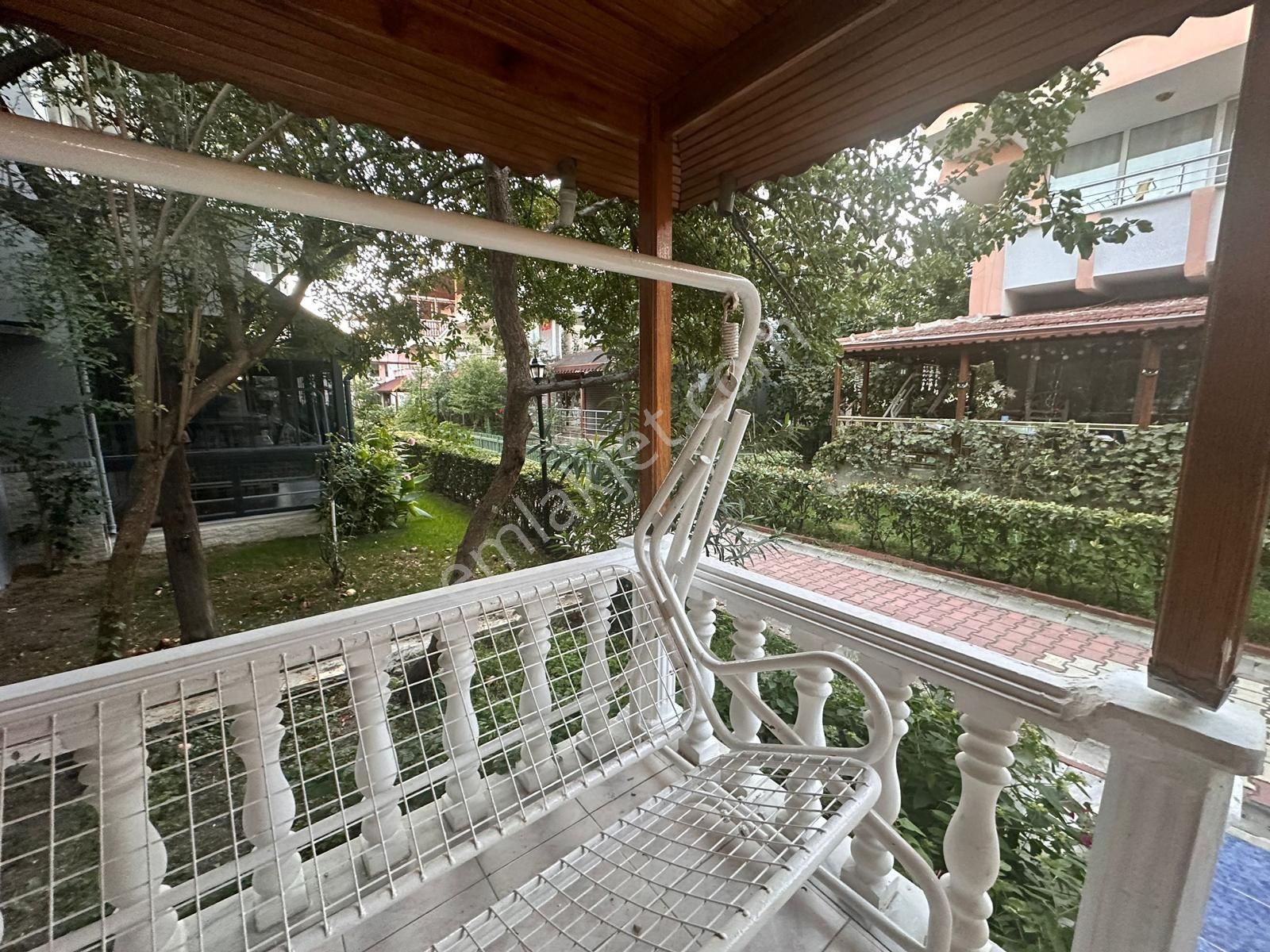 Tekirdağ Yeniçiftlik Mh.'de Denize Yakın Satılık Tripleks Villa - Görsel 3