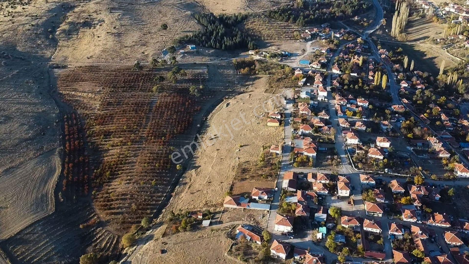 Mihalıççık Camikebir Satılık Konut İmarlı  ESKİŞEHİR MİHALIÇÇIK CAMİKEBİR MAHALLESİNDE SATILIK İMARLI ARSA